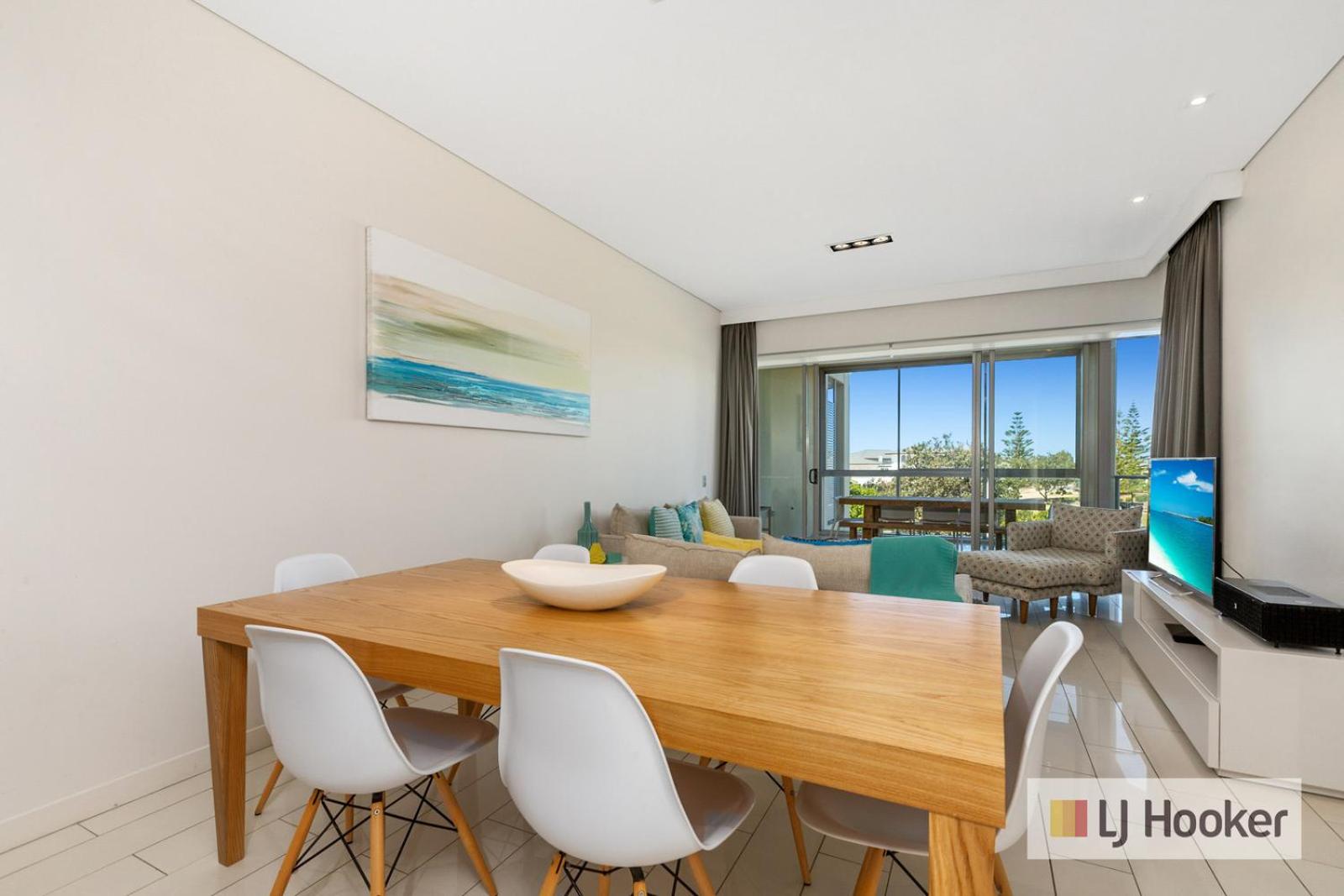 Wave Culture 1204 Beach Bliss - Apartment with complex Pool & Spa
