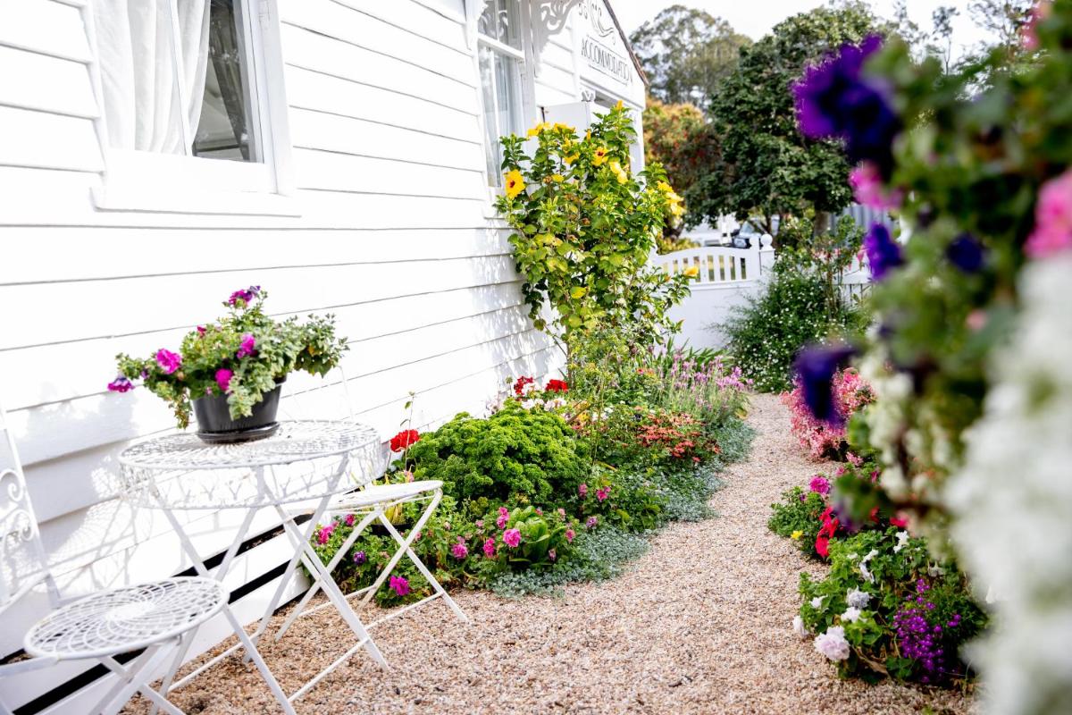 Canungra Cottages - Boutique Bed and Breakfast