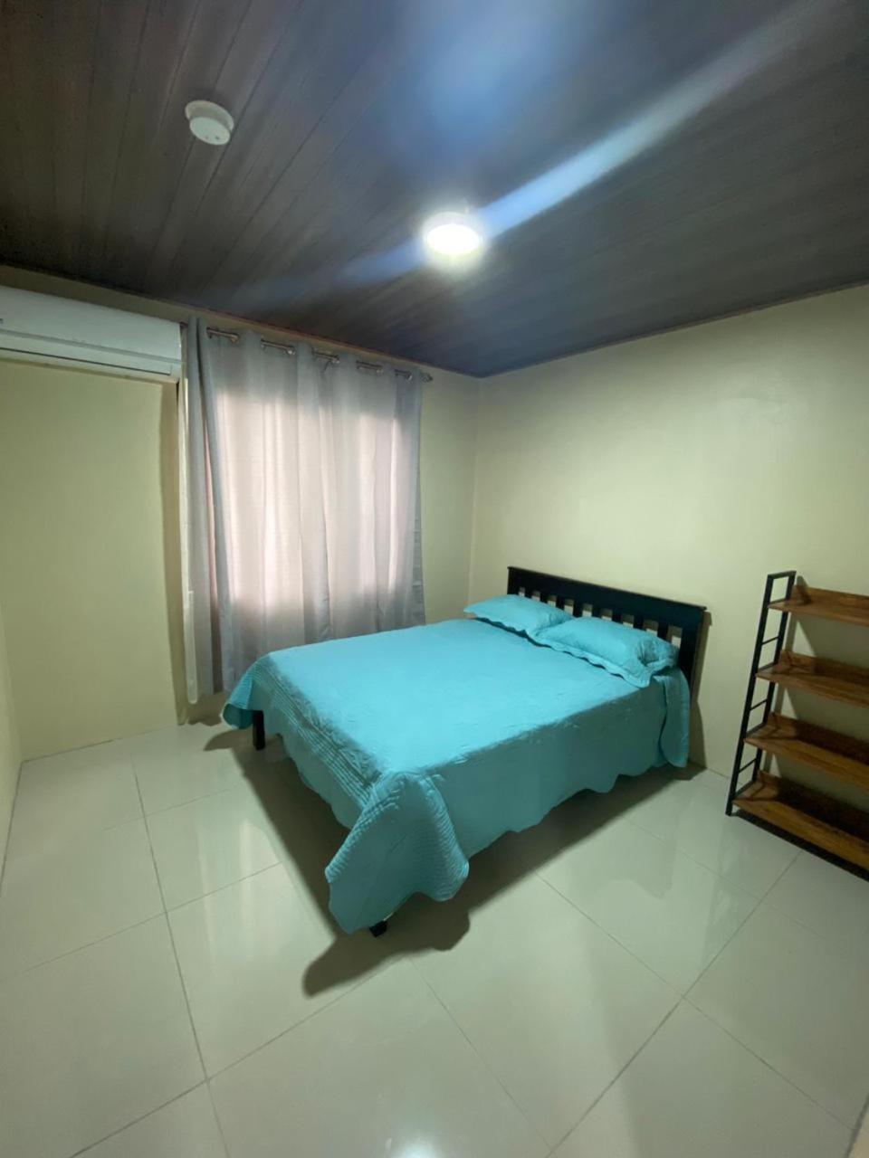 Cabinas El Paso de Moisés view 4