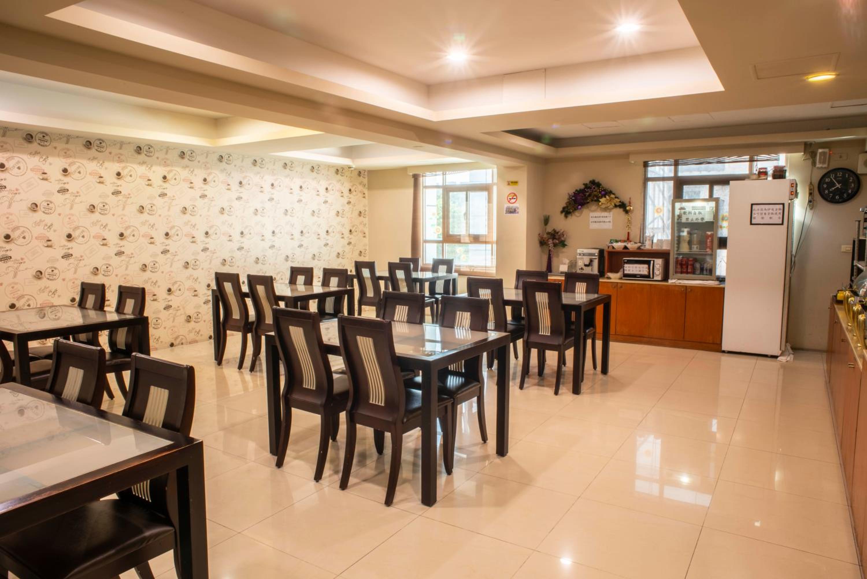 Discovery Motel - Yonghe