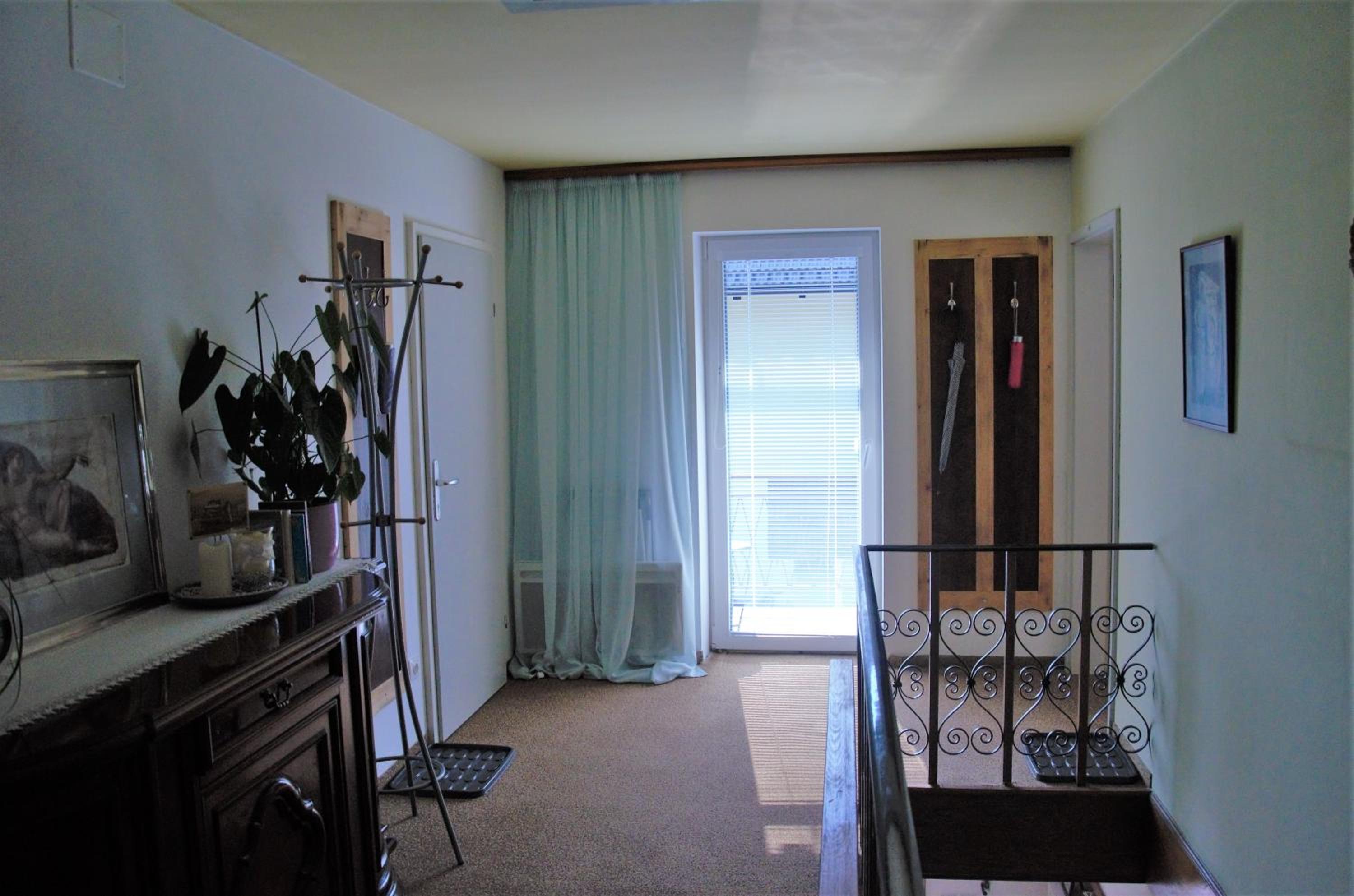 Photo 35