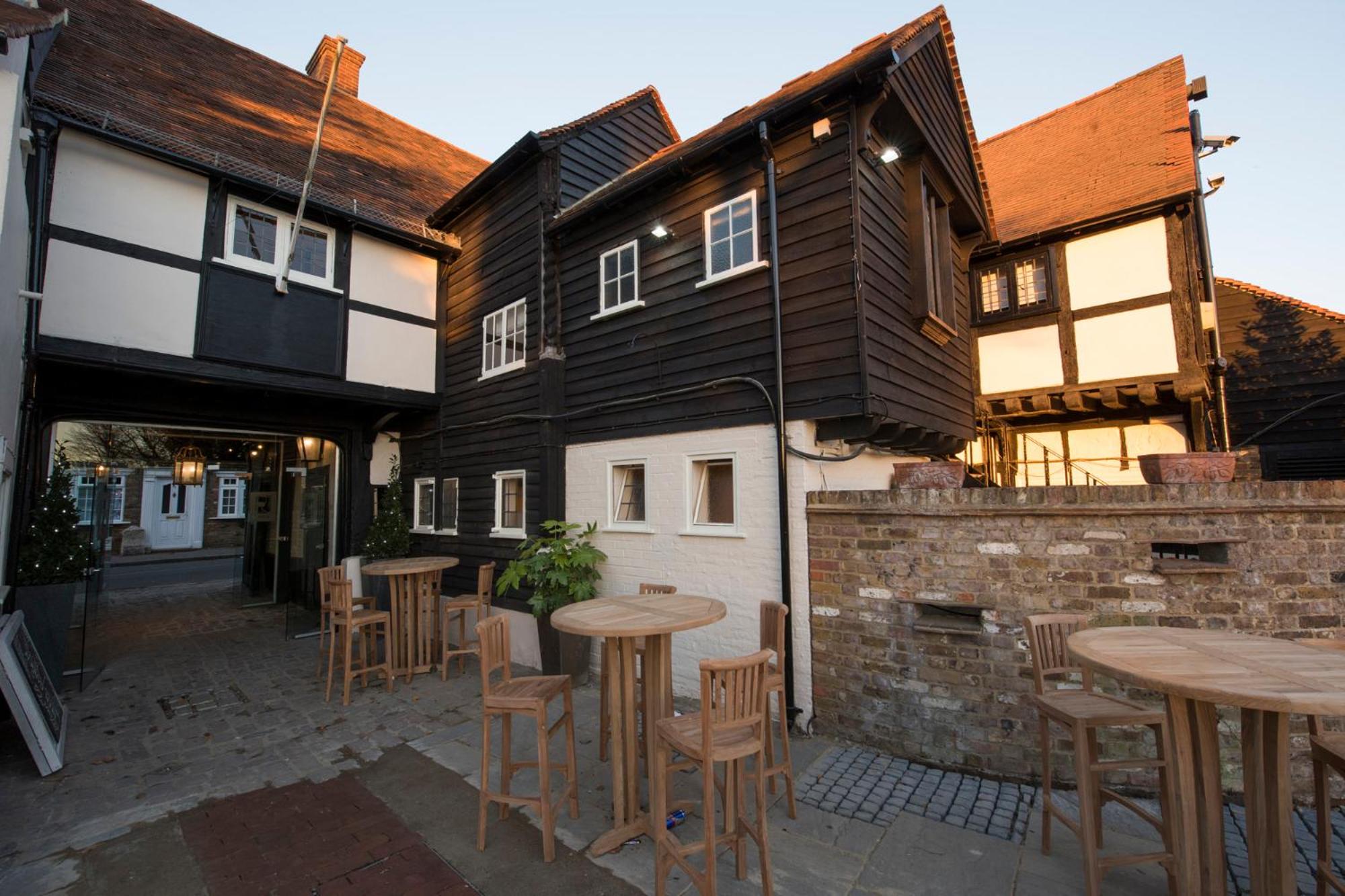 The Ostrich Inn Colnbrook London Heathrow, photo 12