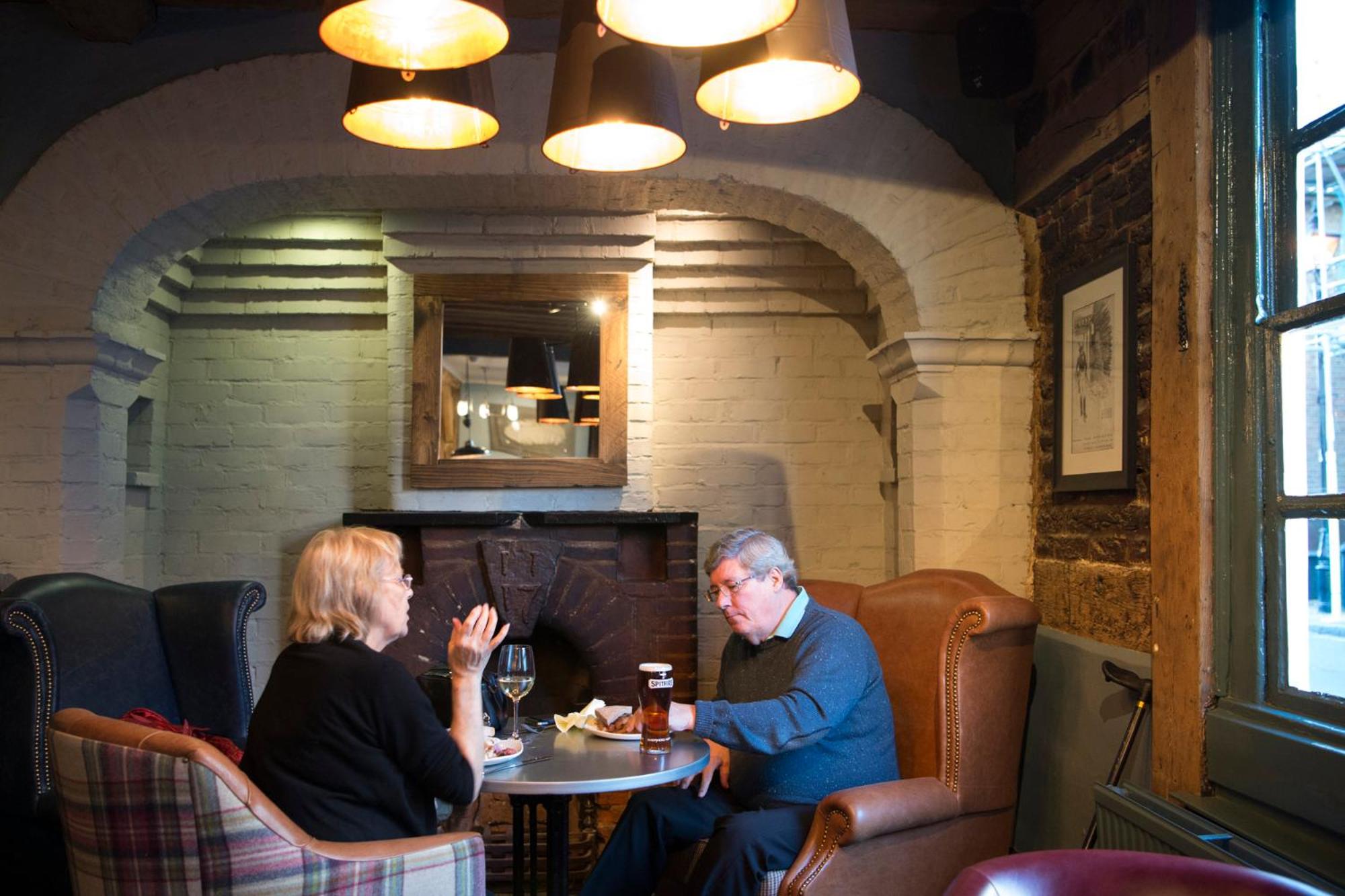 The Ostrich Inn Colnbrook London Heathrow