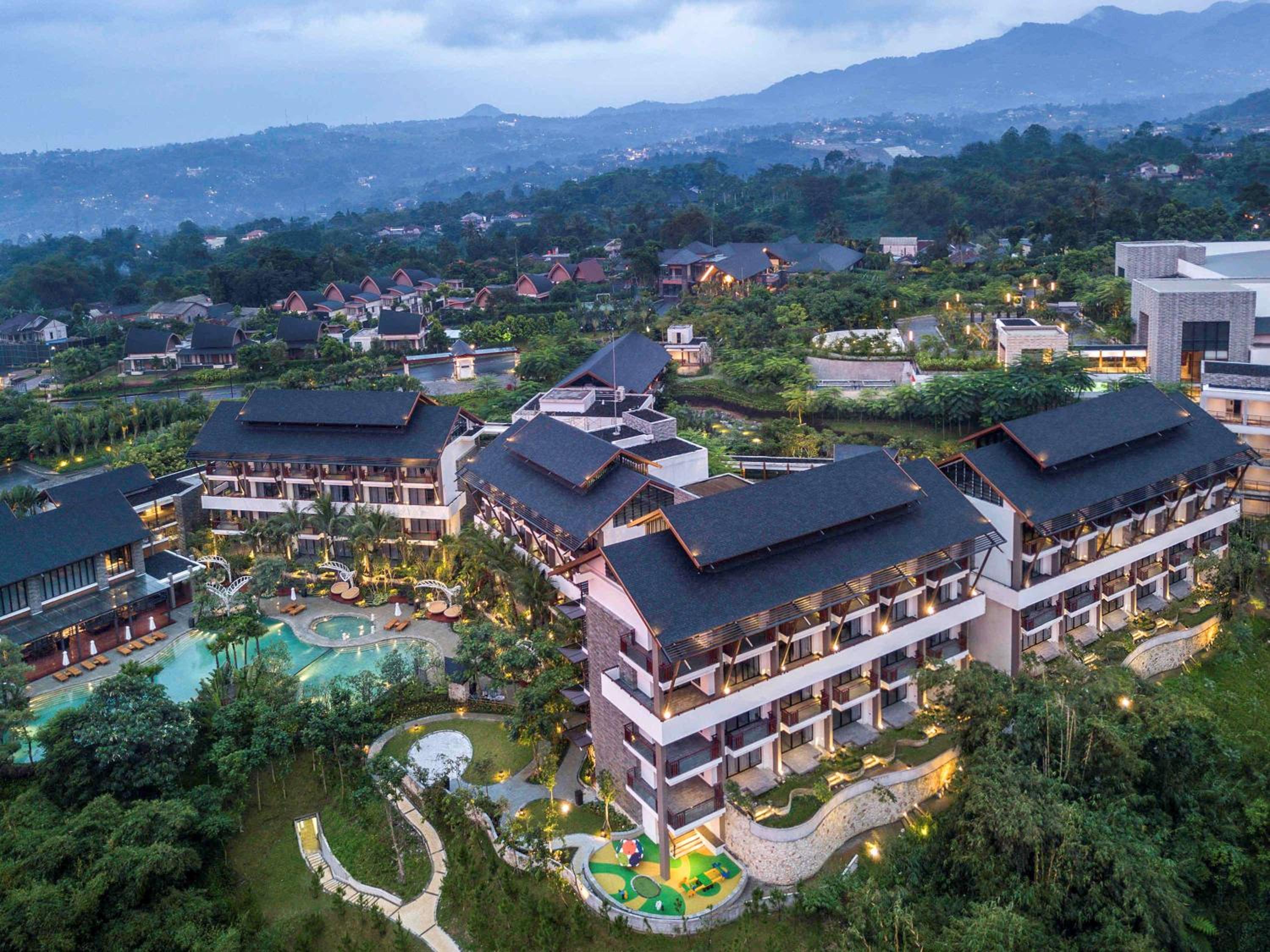 Hotel Pullman Ciawi Vimala Hills Resort - Image 1