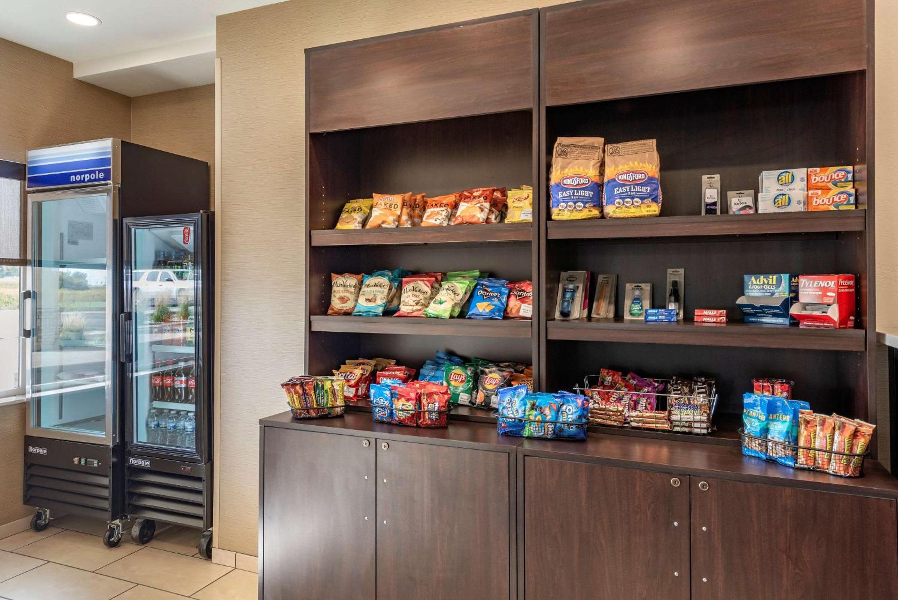 Crawfordsville Vacations - Comfort Inn - Property Image 5