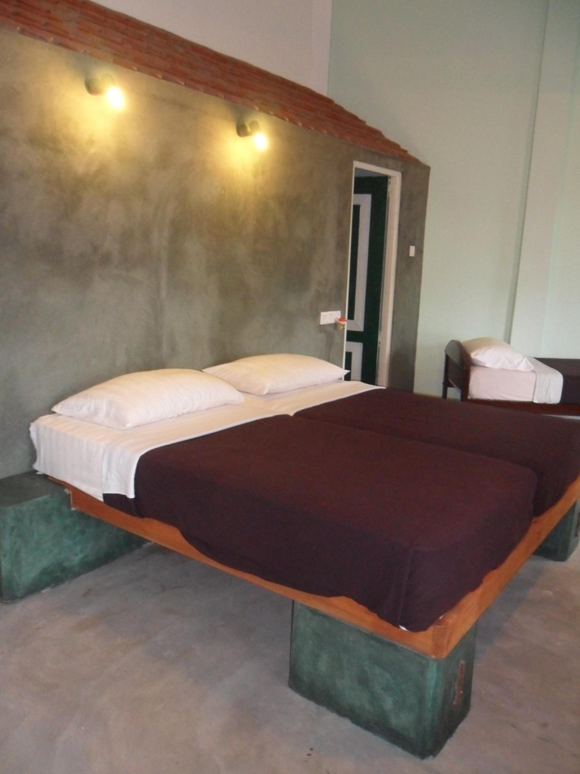 Tea Garden Holiday Inn