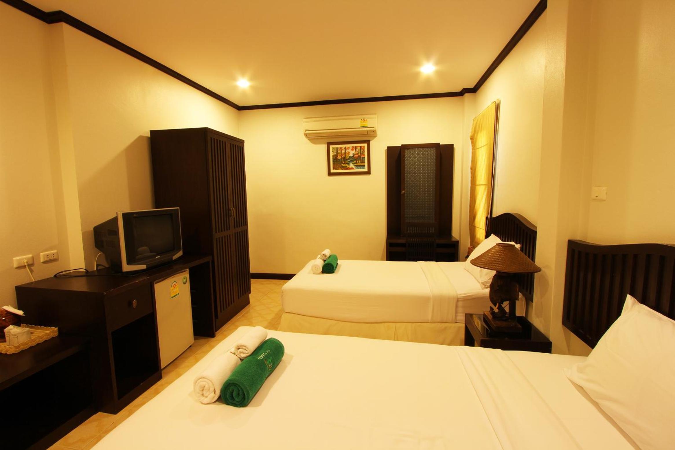 The Green Beach Resort