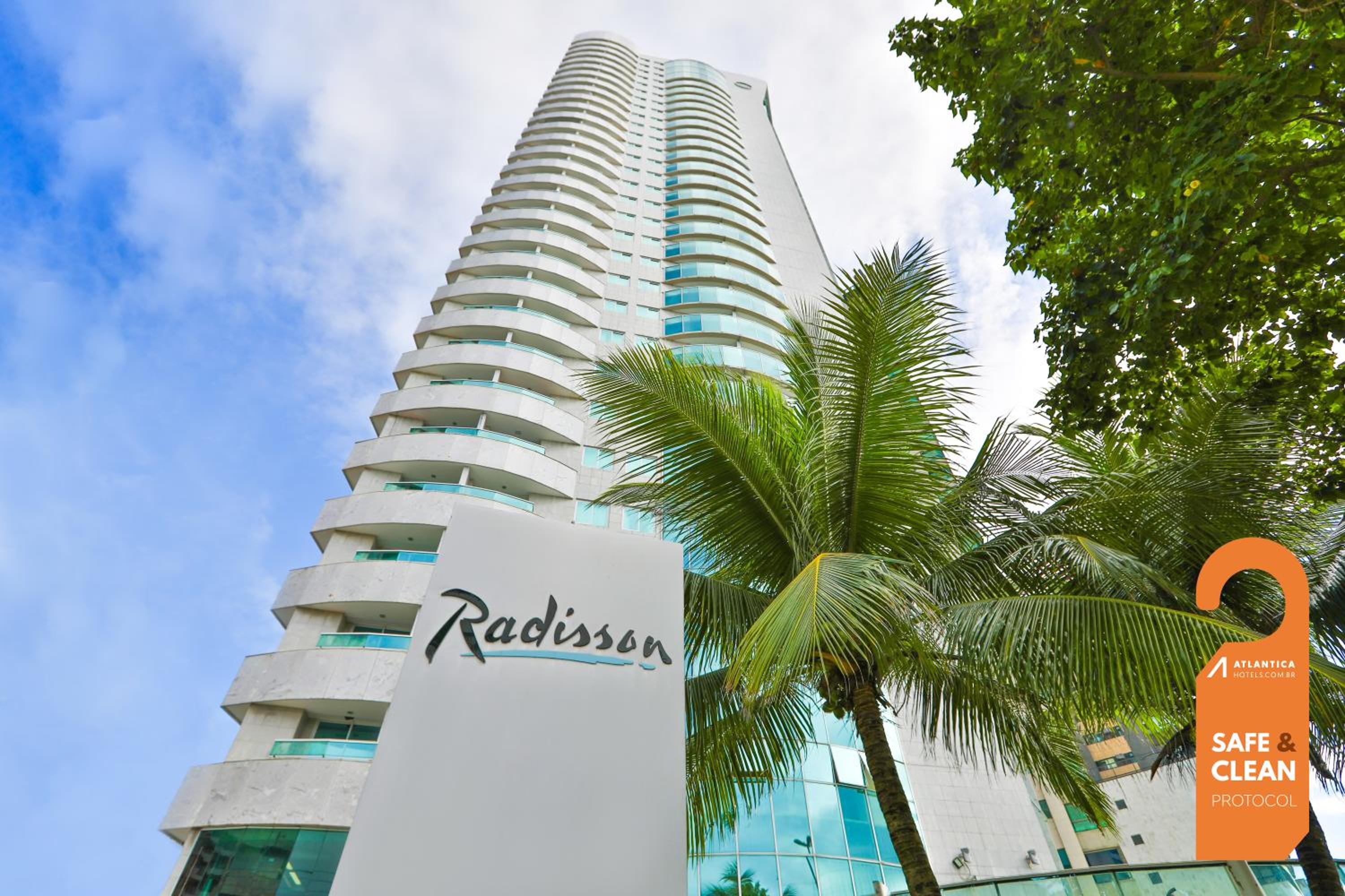 Hotel Radisson Recife - Image 1