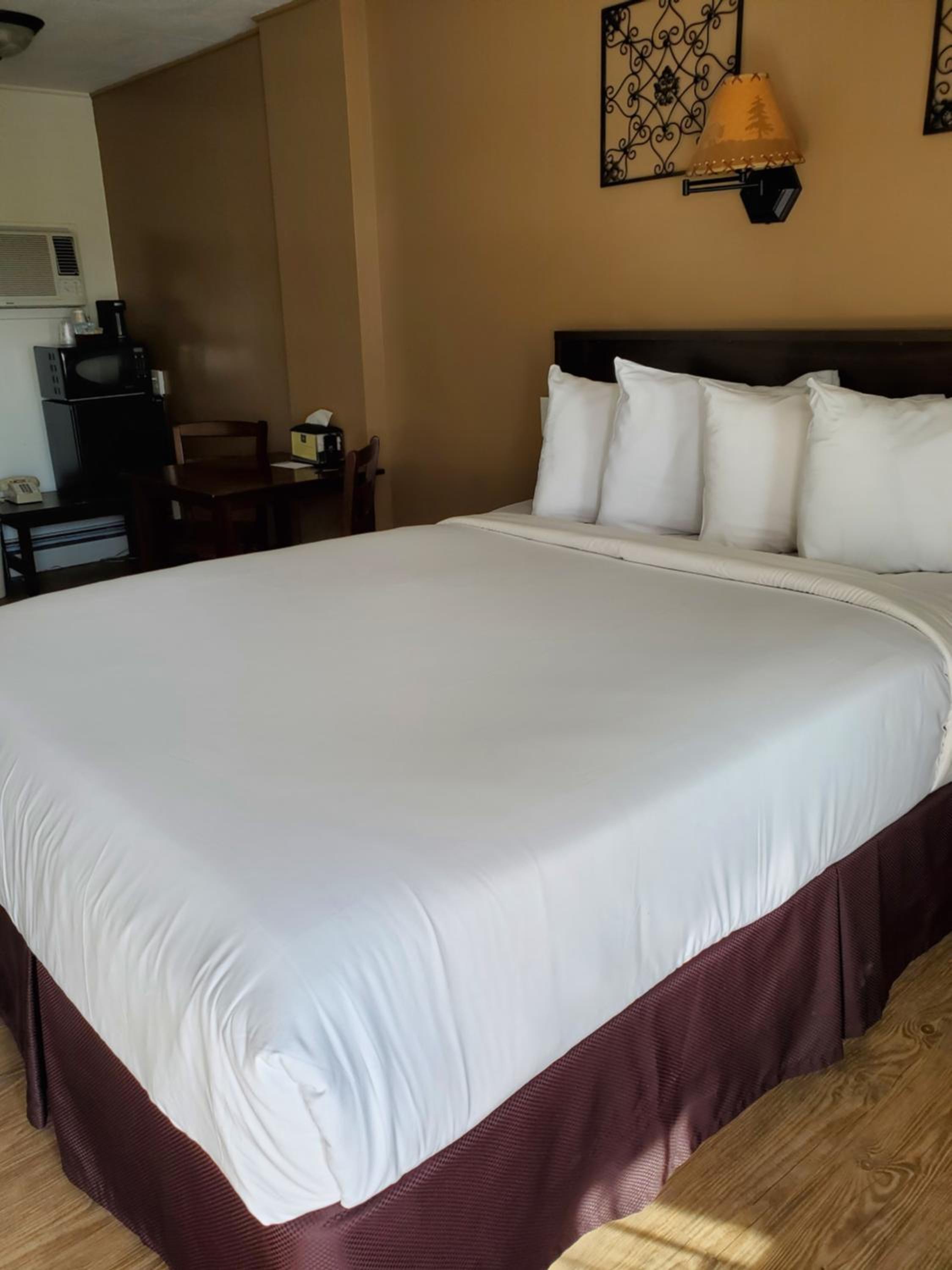 Sunset Lodge Escanaba