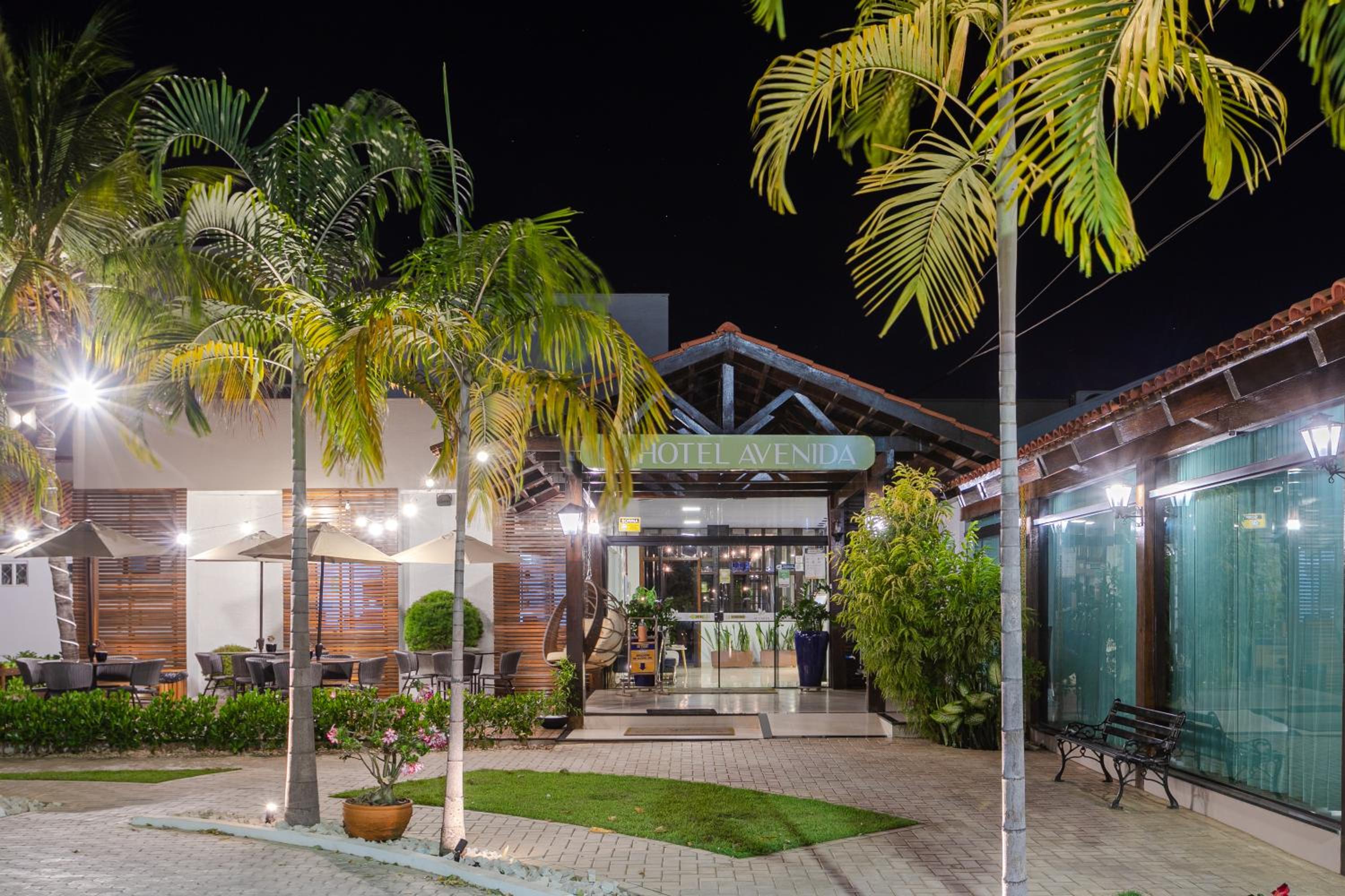 Avenida Hotel