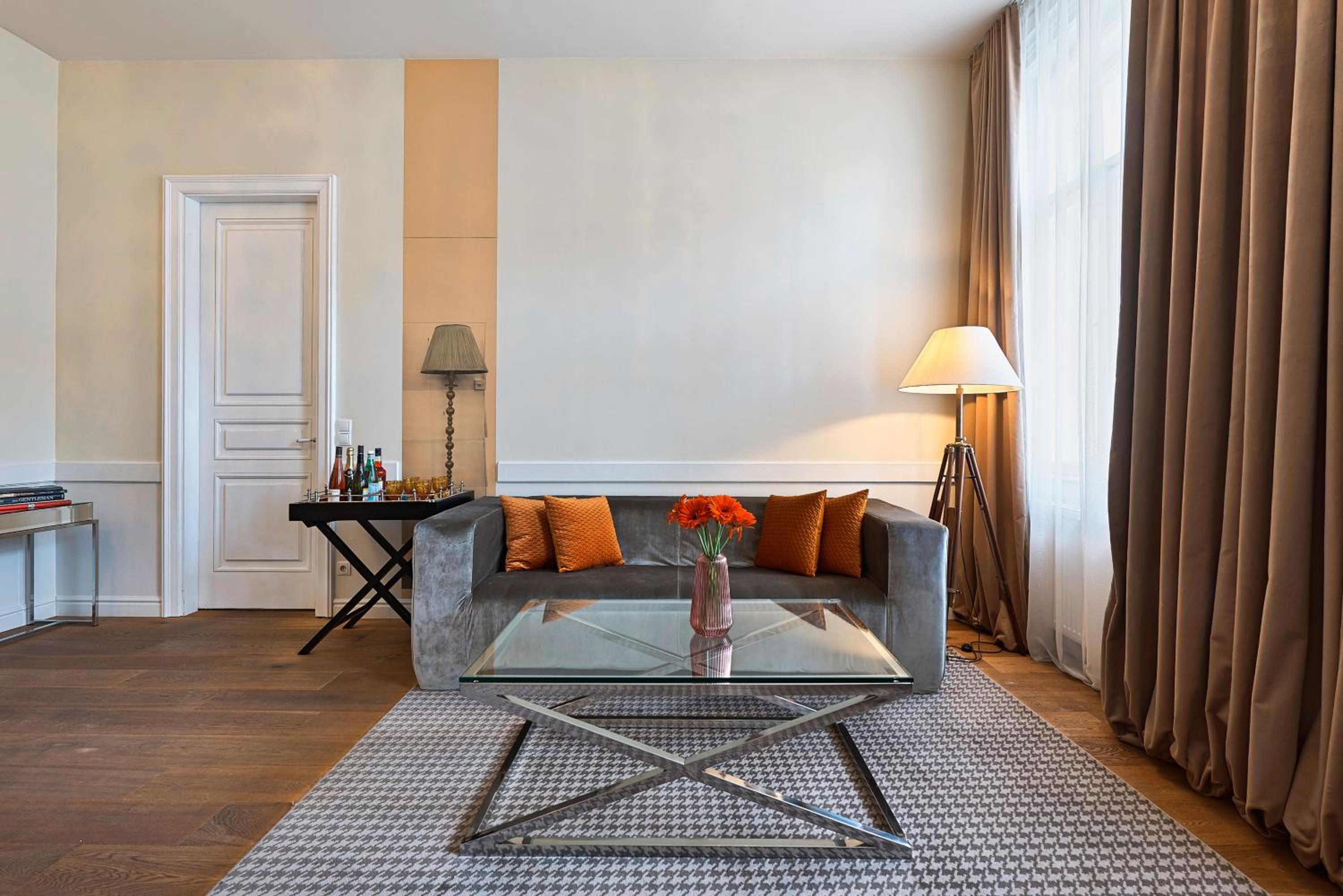 6 rooms Naschmarkt