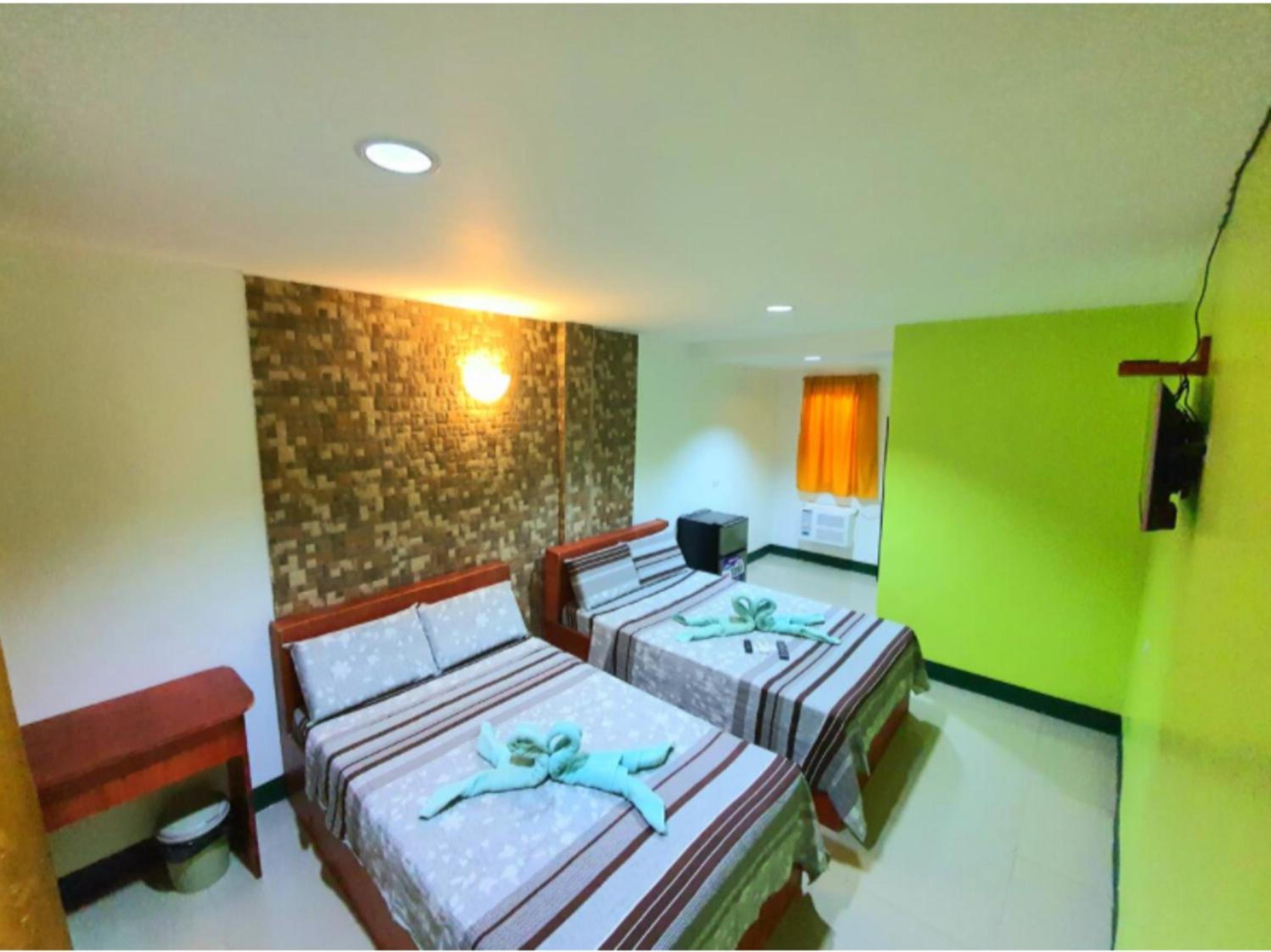 Aosmec Square Hotel