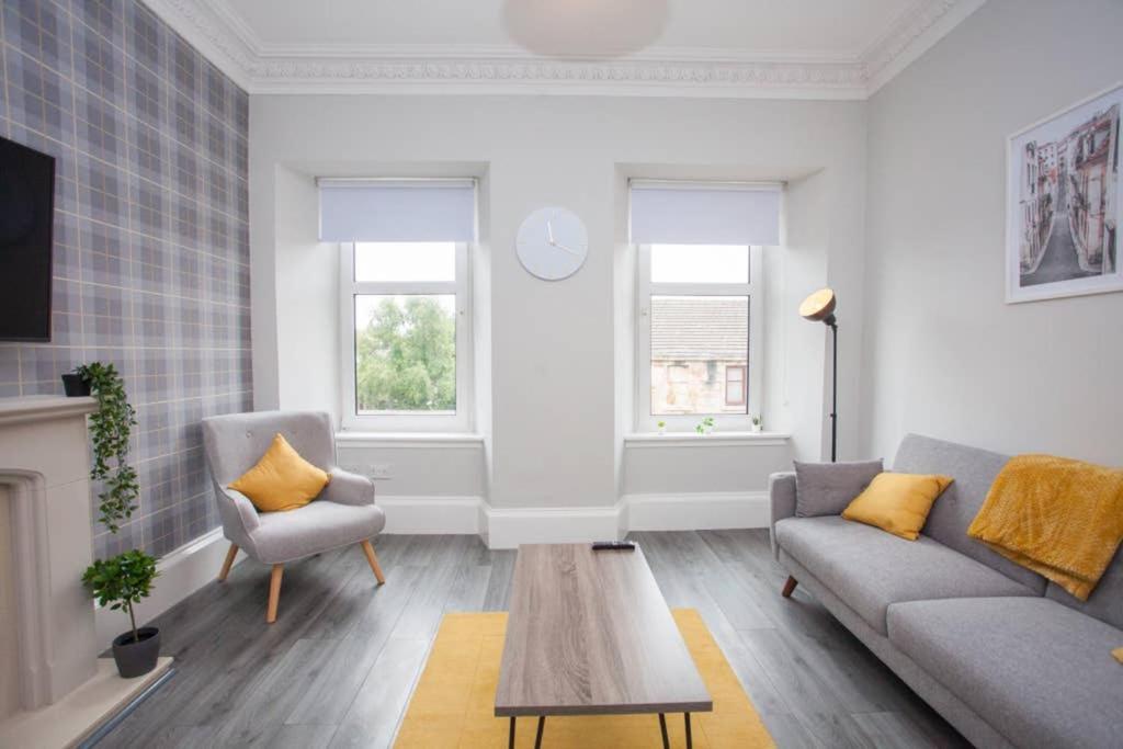 The Warwick Apartment view 3