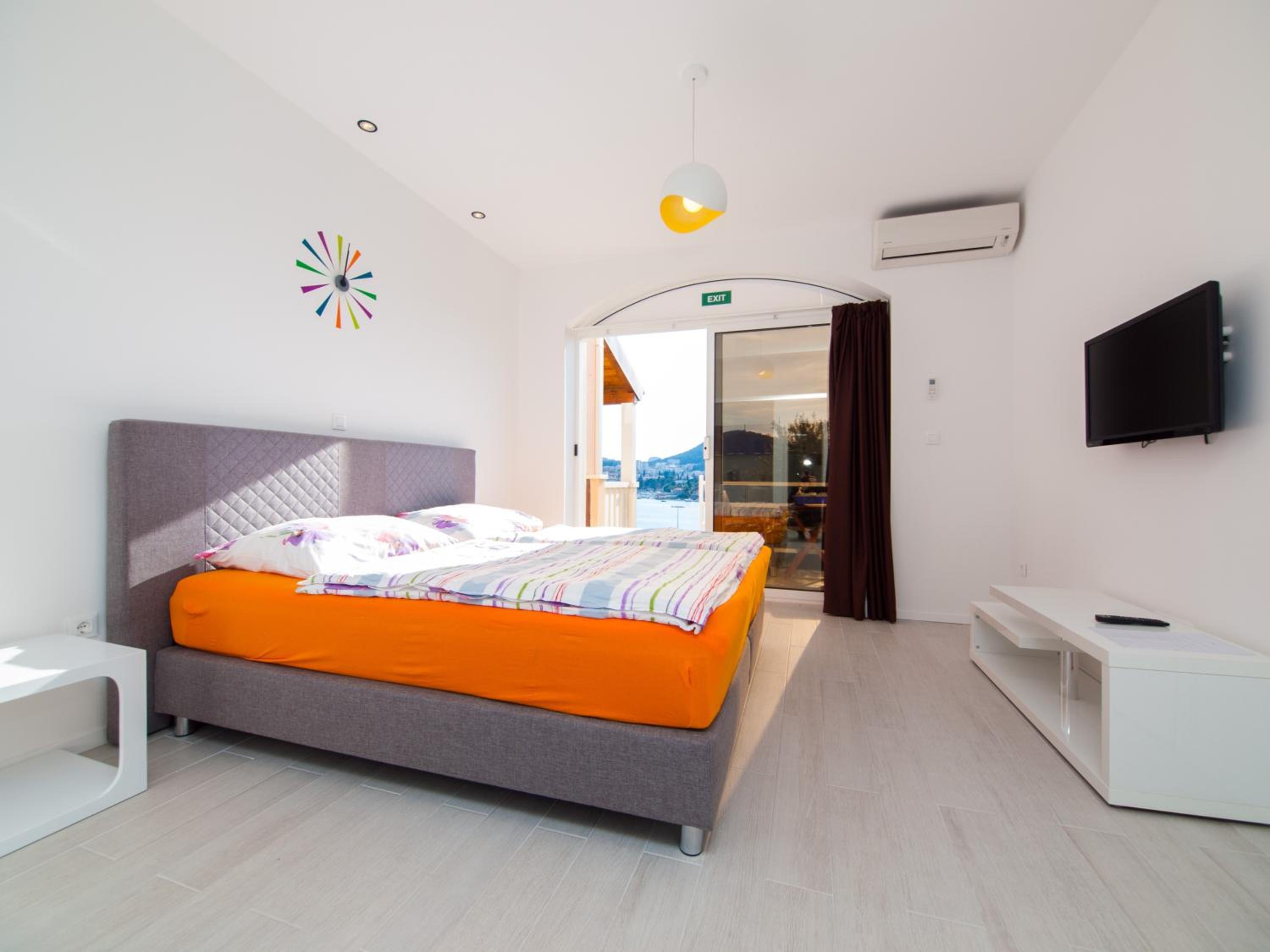 Apartments F & P
