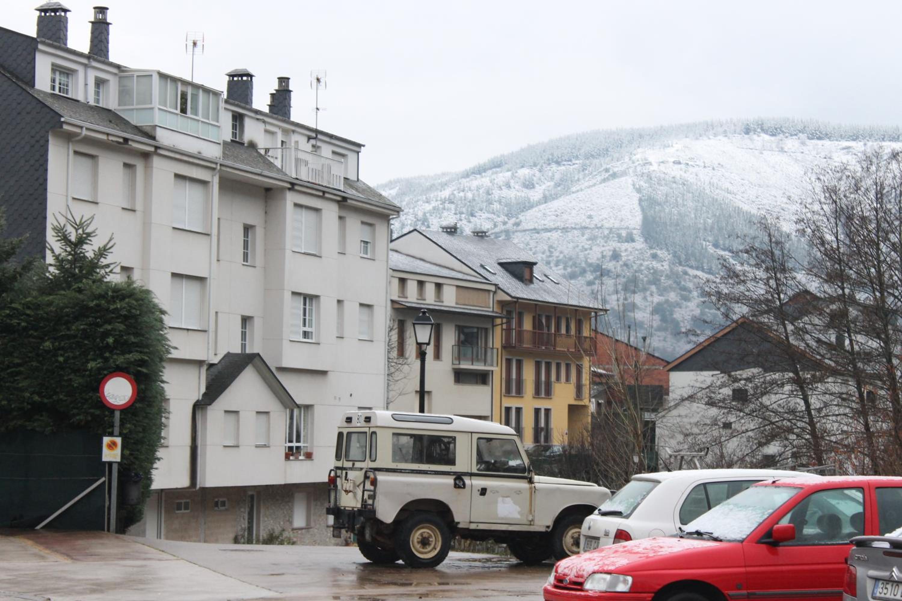 Hostal Burbia view 2