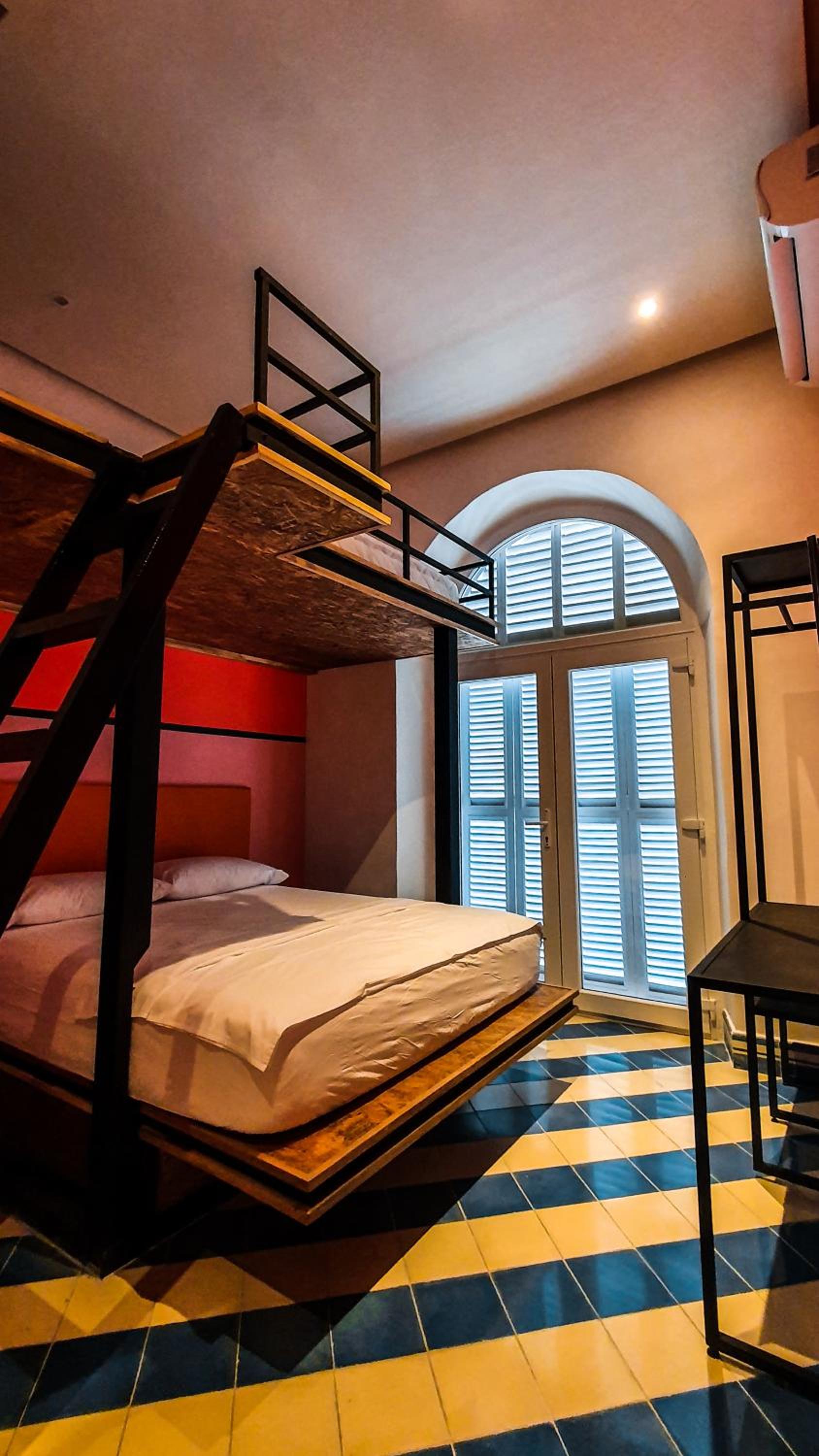 CASA MOVIDA HOSTEL