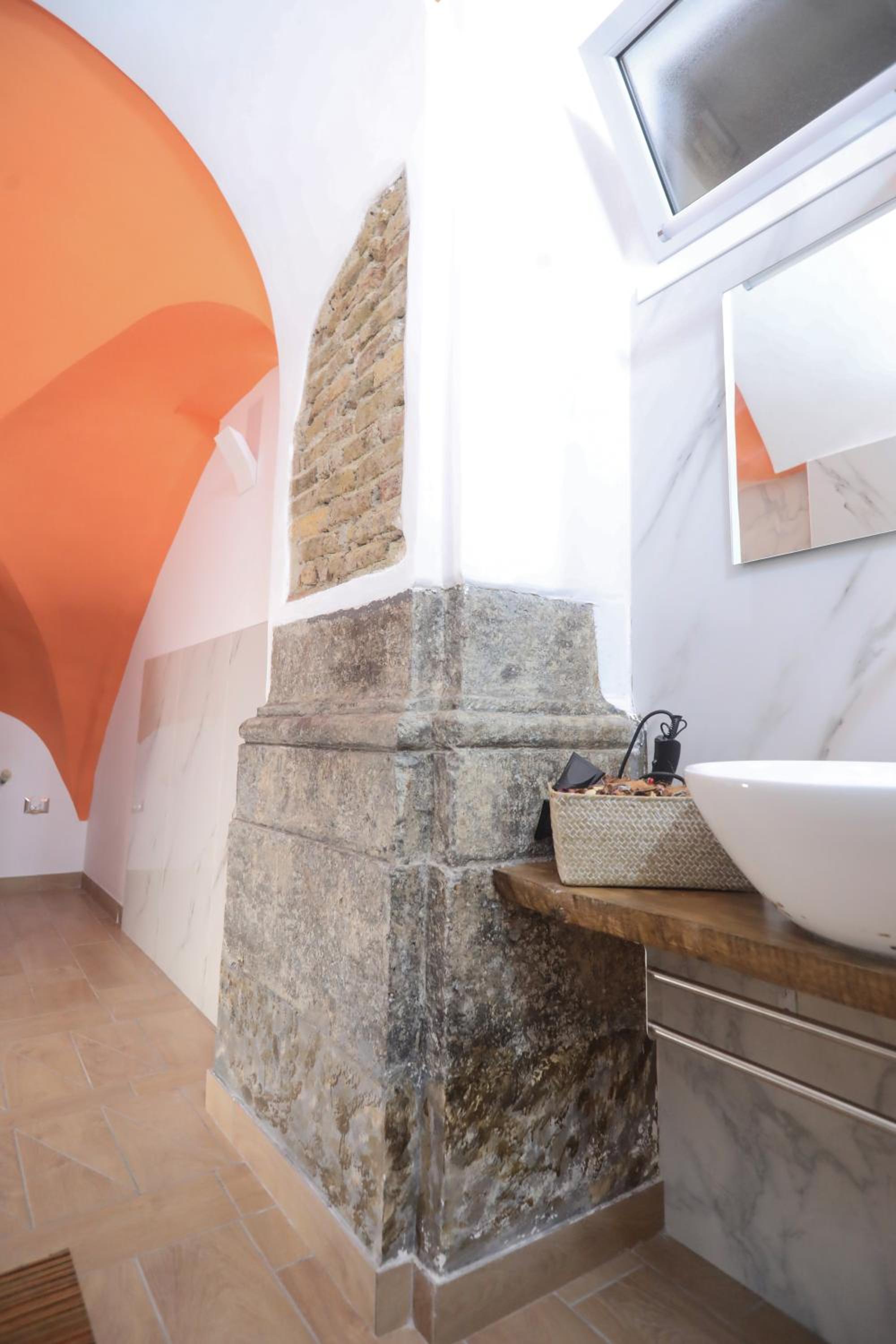 L'antico Borgo Angioino