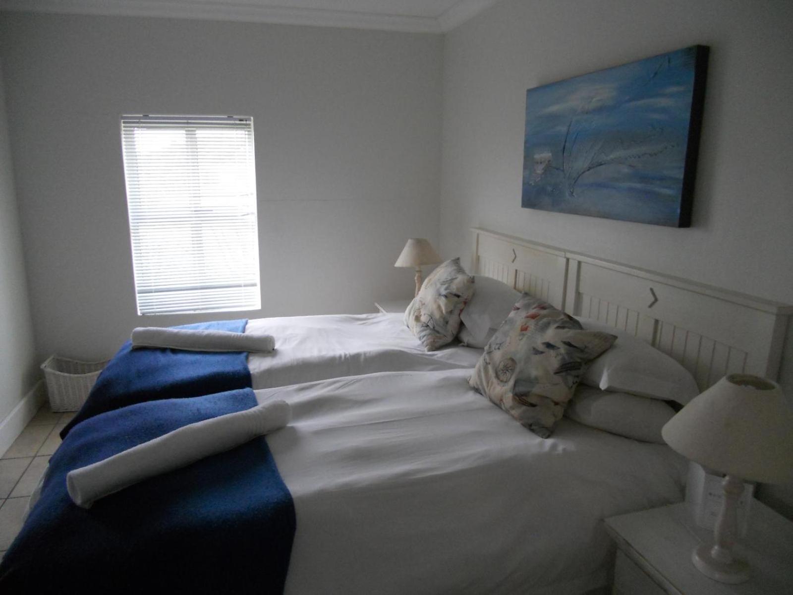 Blue Bay Lodge