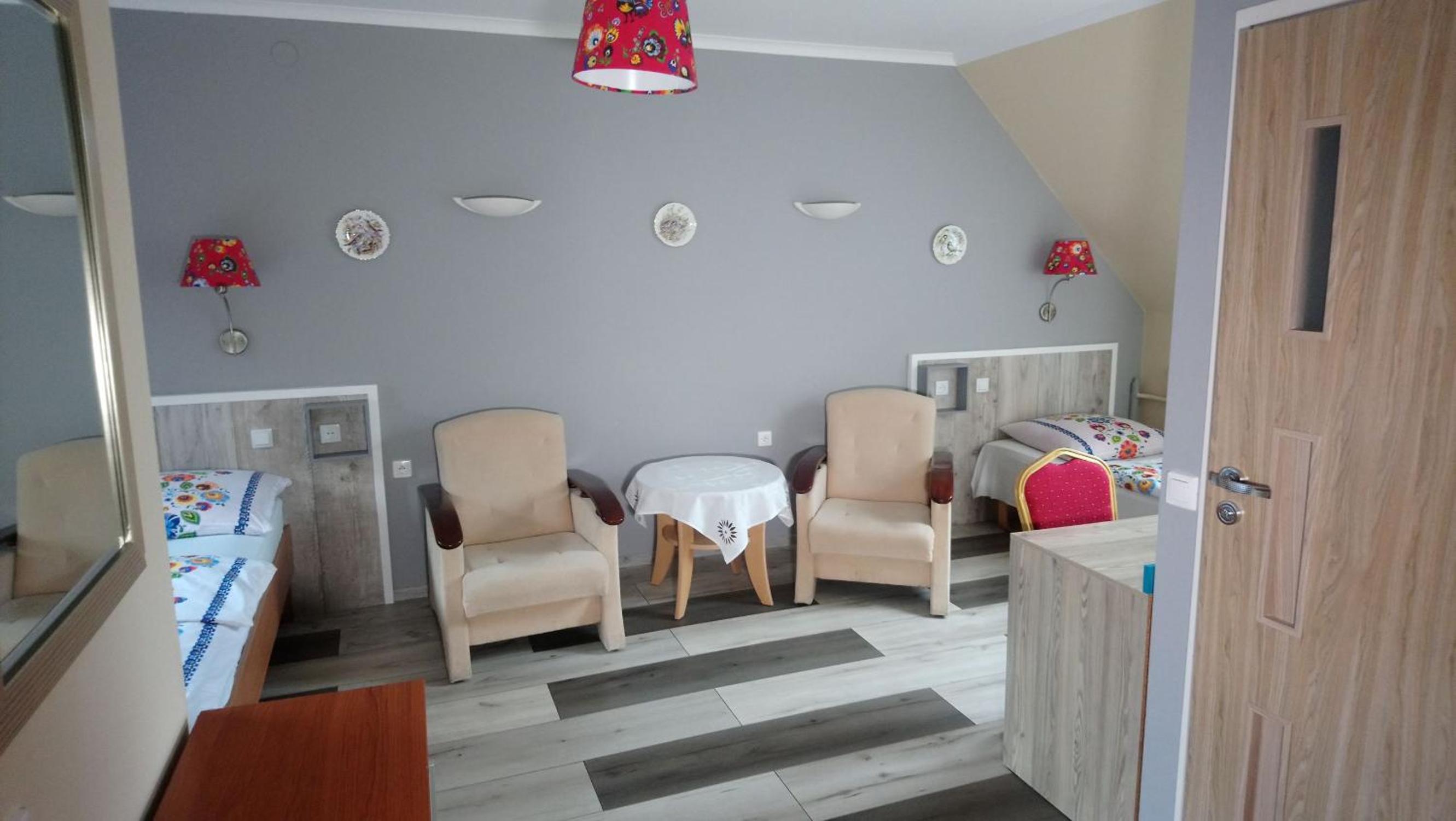 Photo 9
