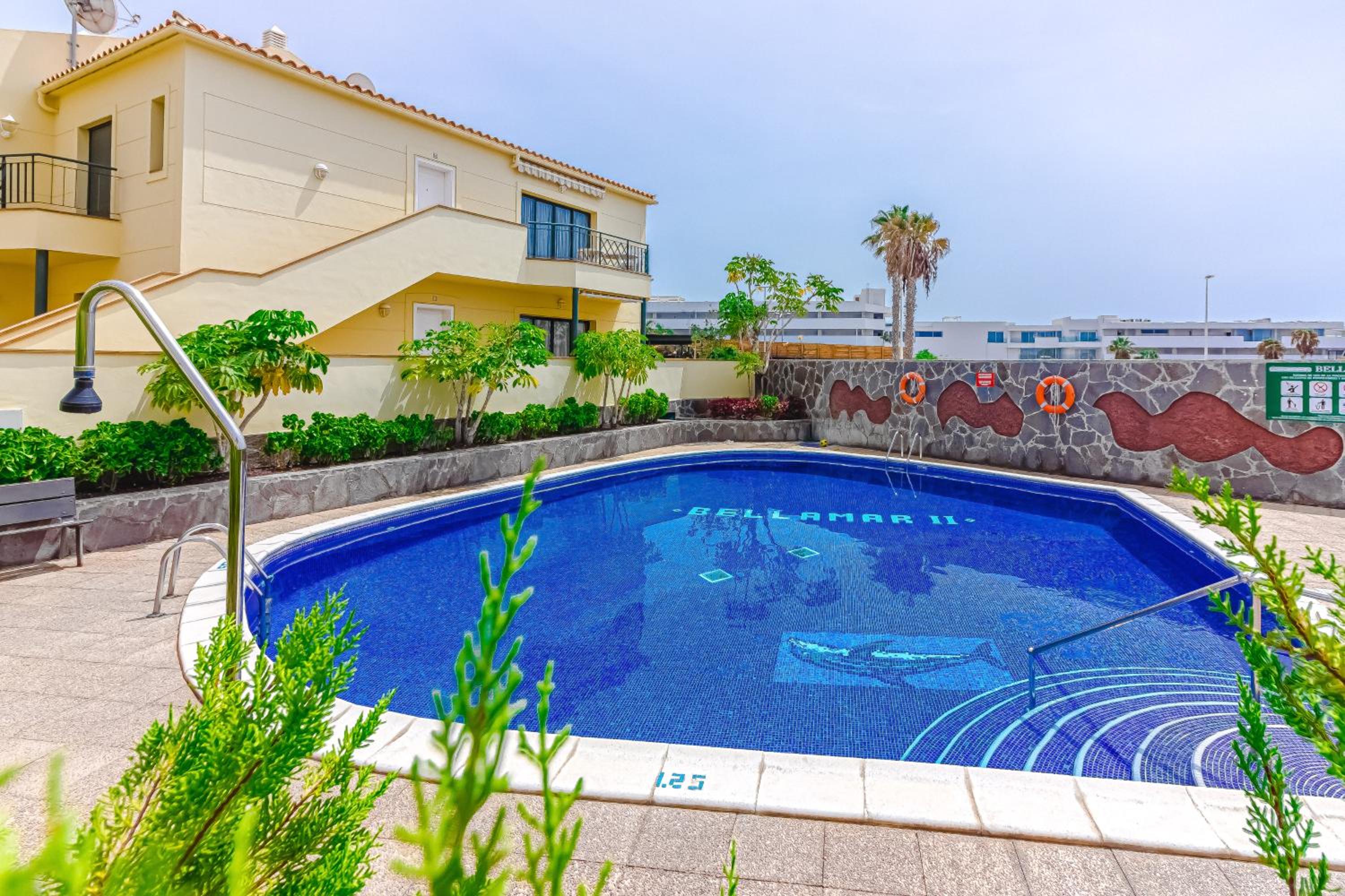 Cozy apartment in El Duque by AltamarHomes