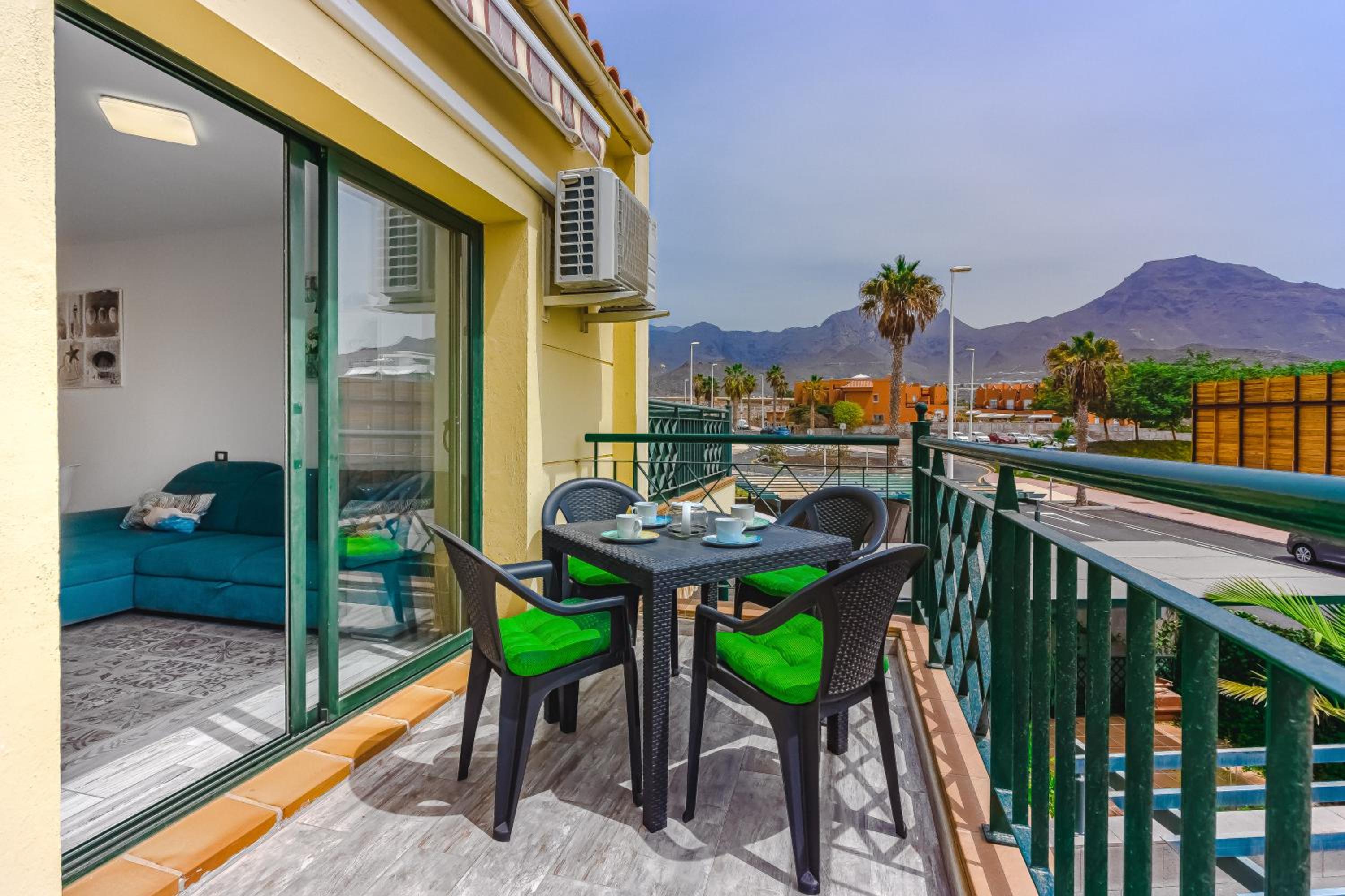 Cozy apartment in El Duque by AltamarHomes