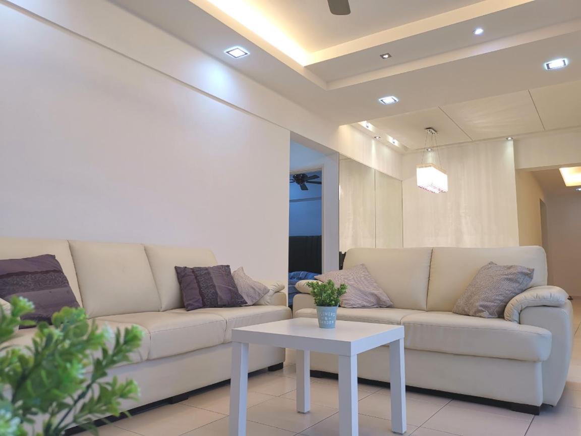 Menjalara Kepong Desapark & MITEC 中文房东- B16
