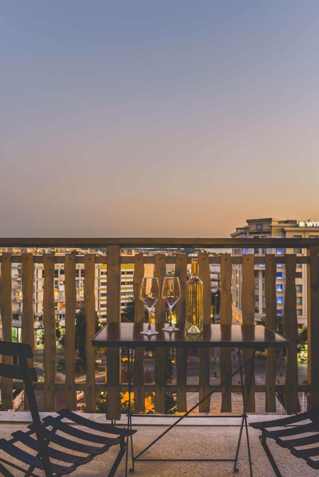 Acropolis View - Living Stone Sapphire Apartment