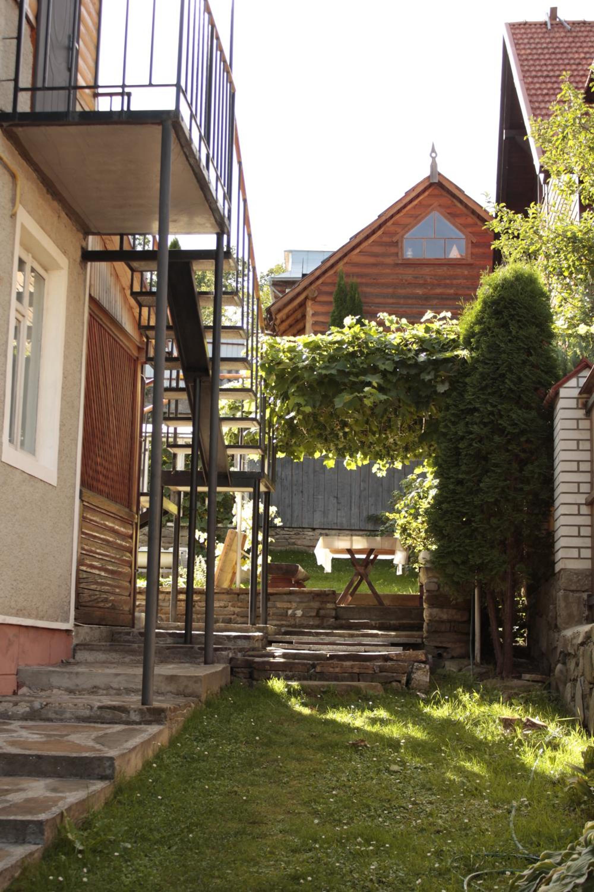 Photo 21