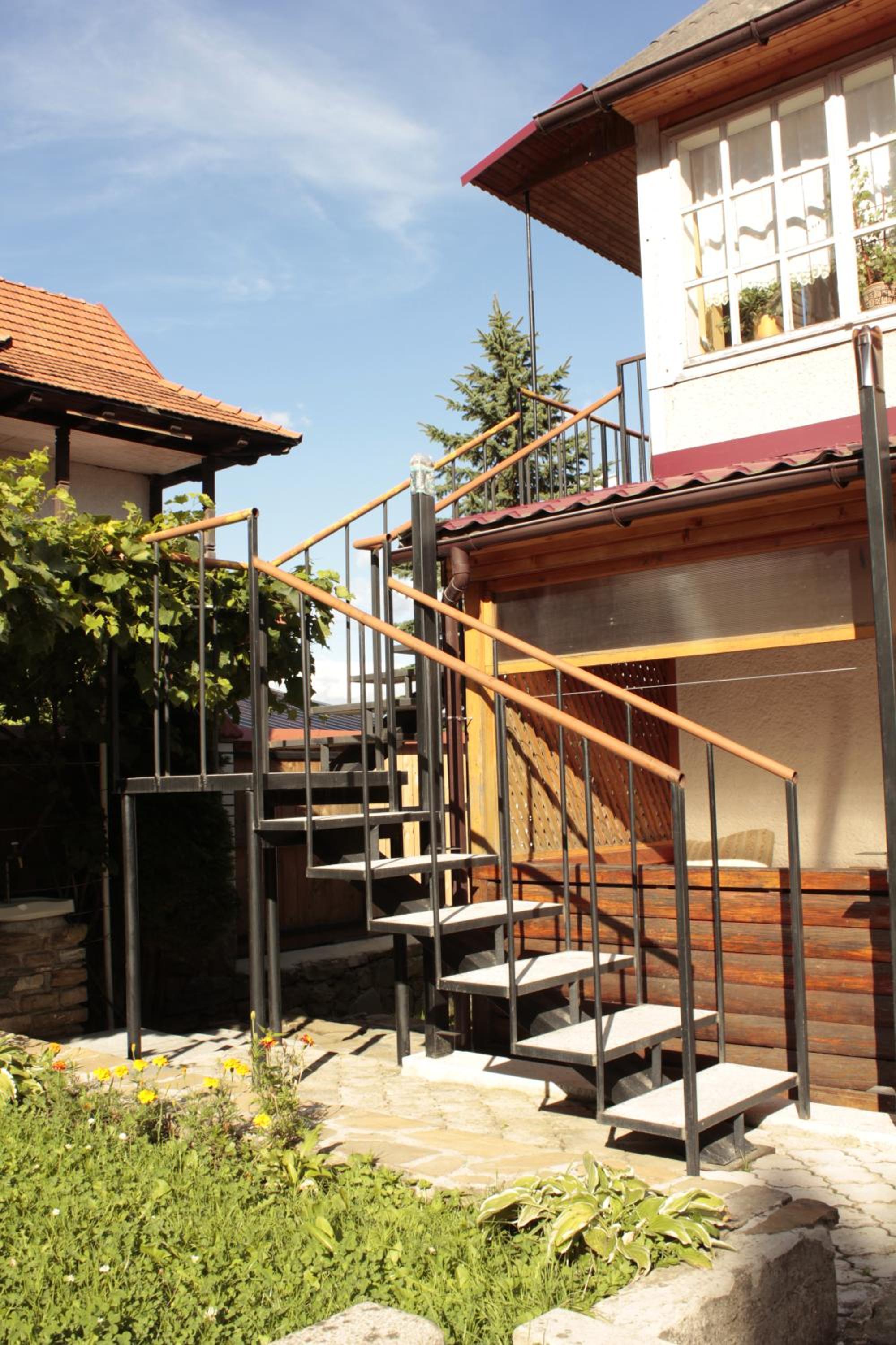 Photo 29