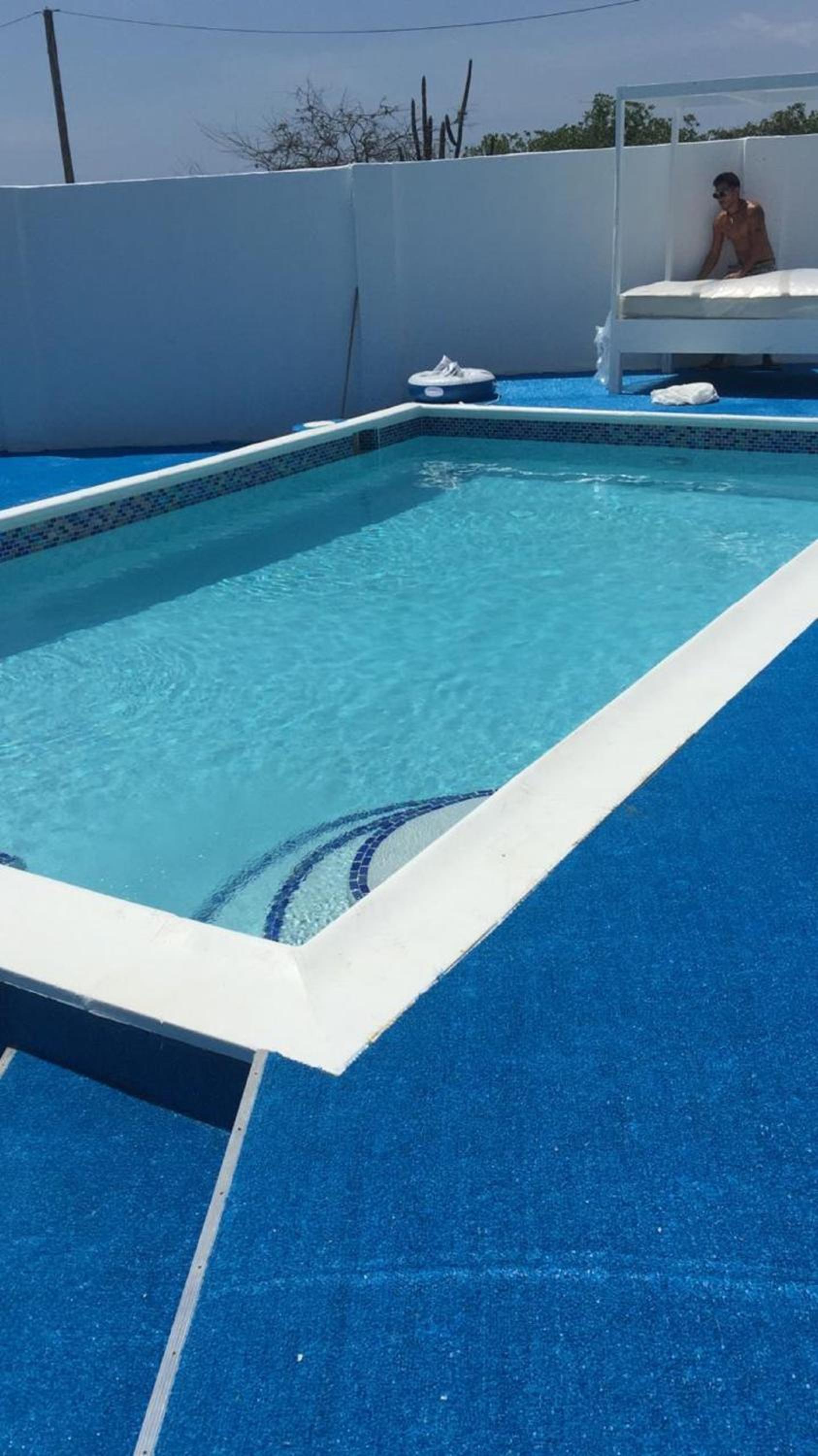 Ocean Front Property - Villa 4 Aruba w pool view