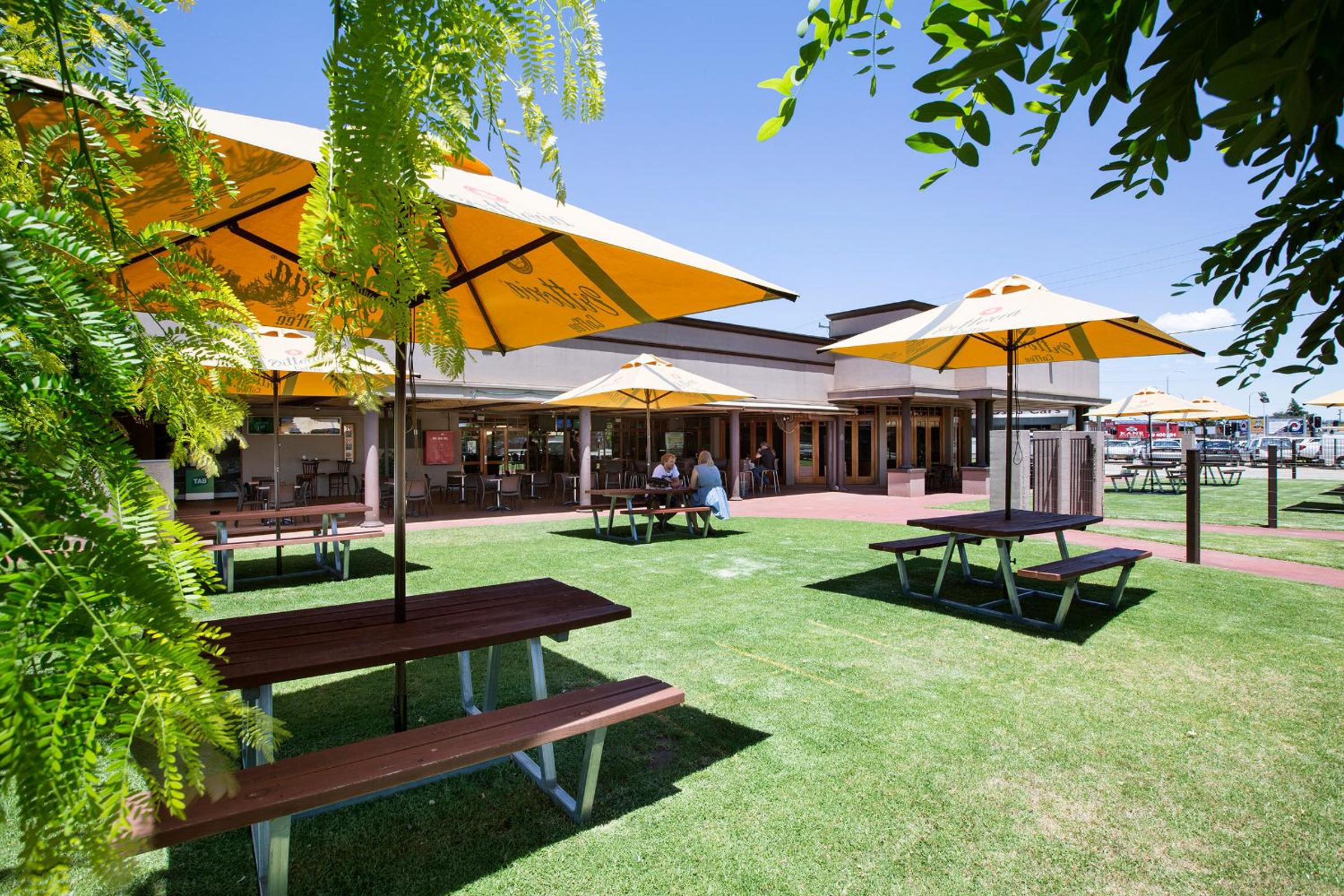 Boomerang Hotel