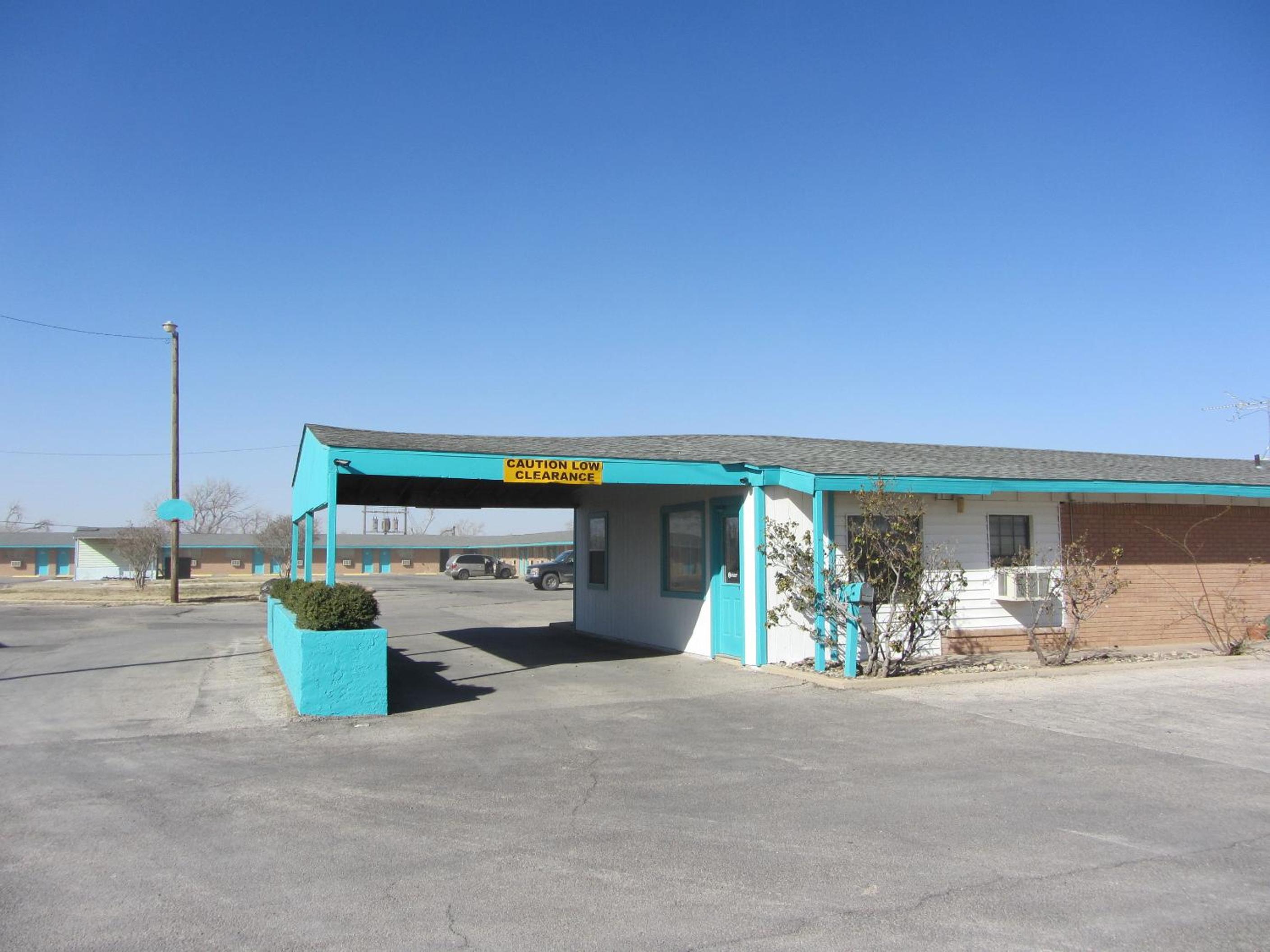 Odessa Vacations - Budget Inn Odessa - Property Image 3