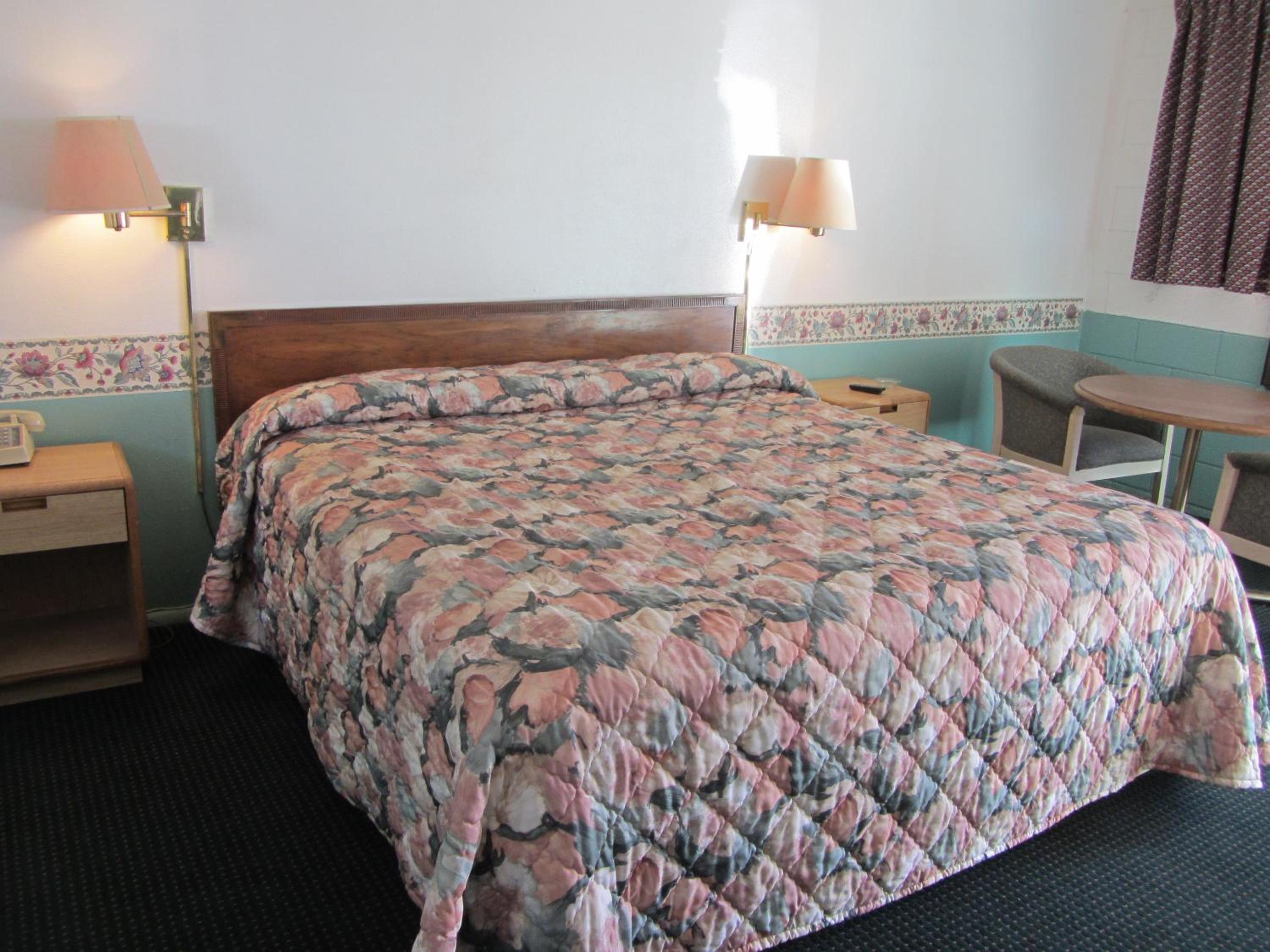 Odessa Vacations - Budget Inn Odessa - Property Image 15