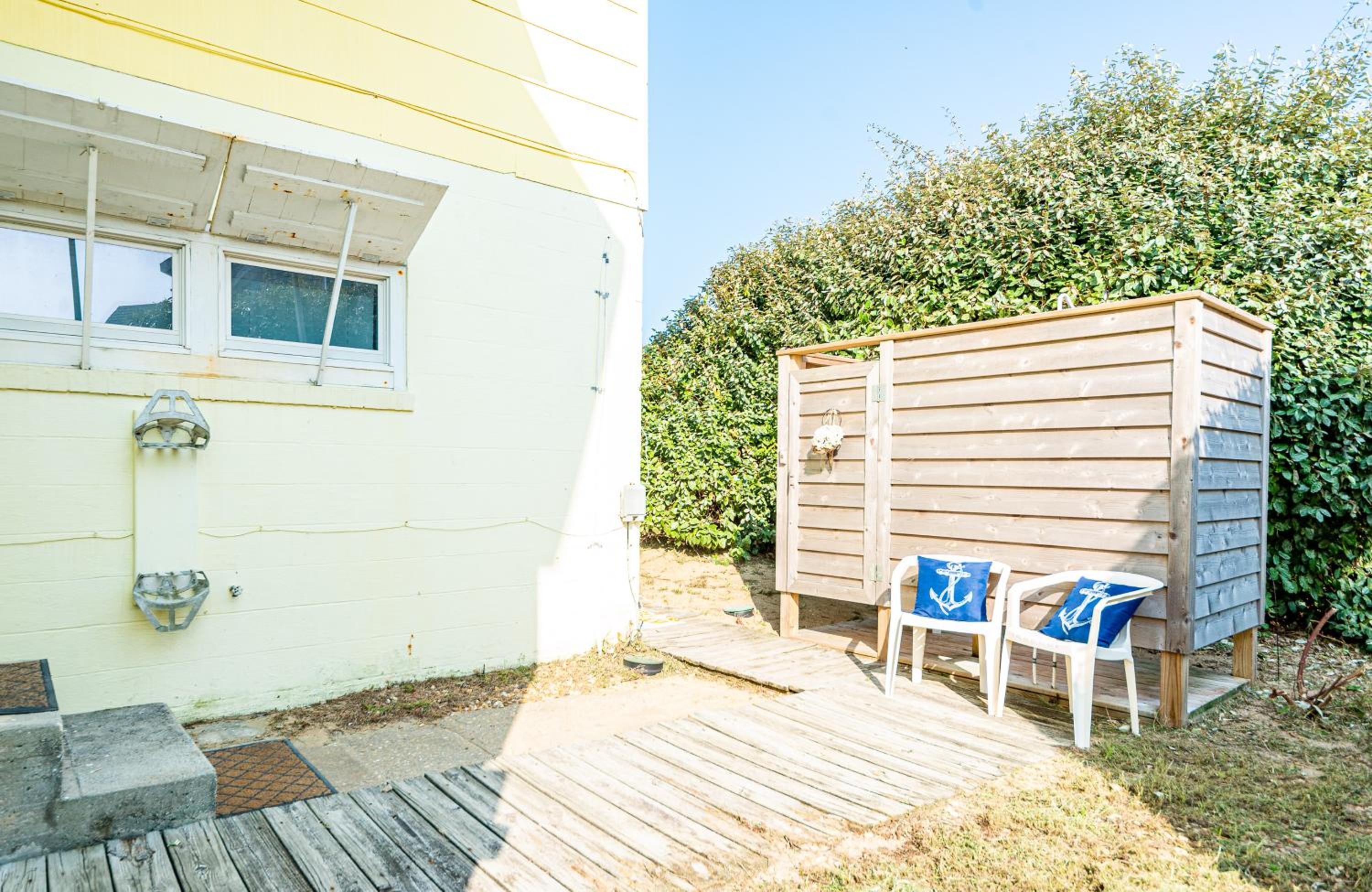 Gypsea Rose - Southern Shores, Oceanfront, Ocean View, Hot Tub, Pets OK, Flex Stays