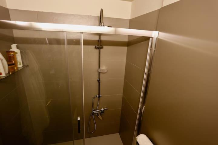 Photo 24