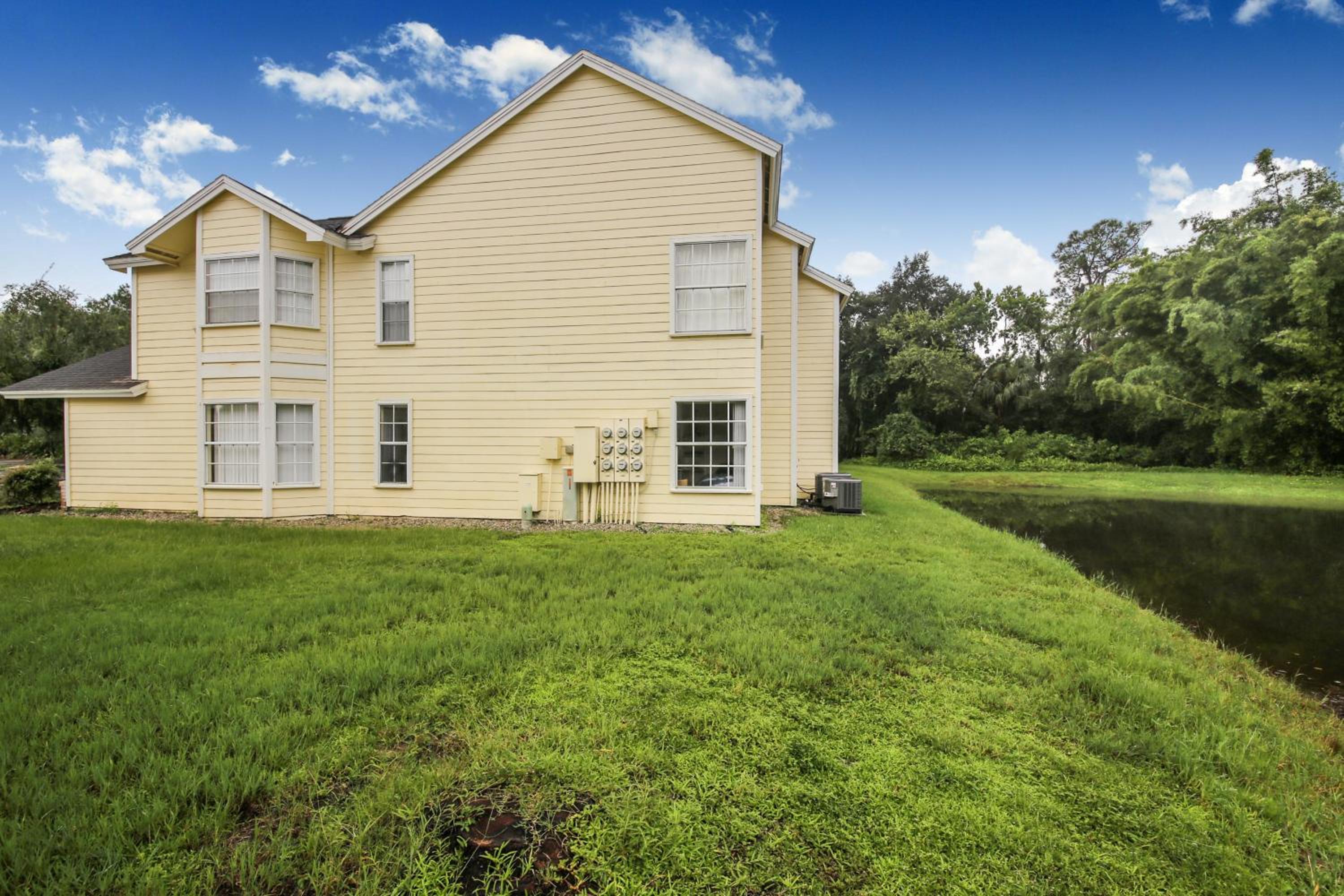 ELEGANT & LUXURIOUS FAMILY APARTMENT close to DISNEY WORLD