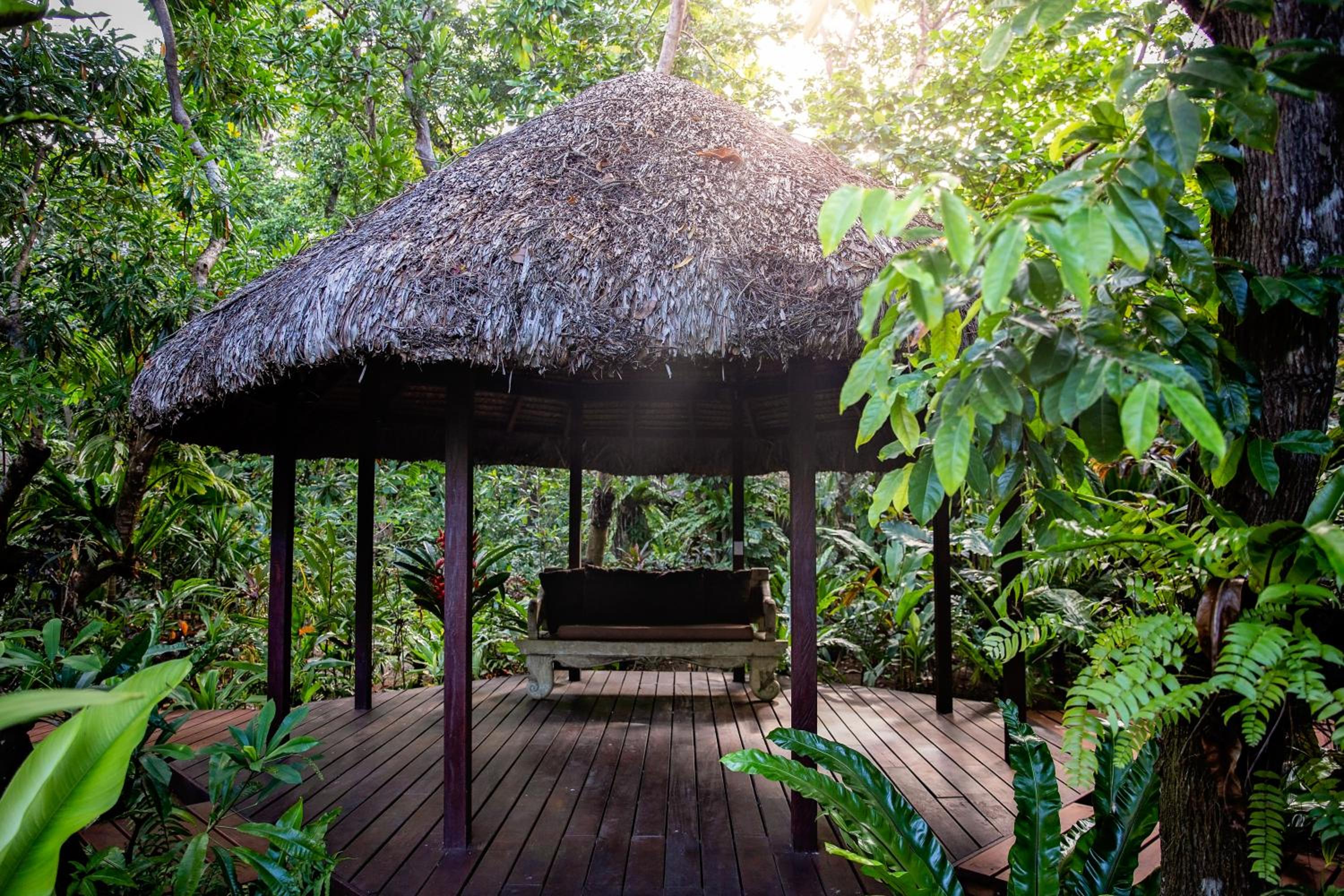 Barrier Beach Resort