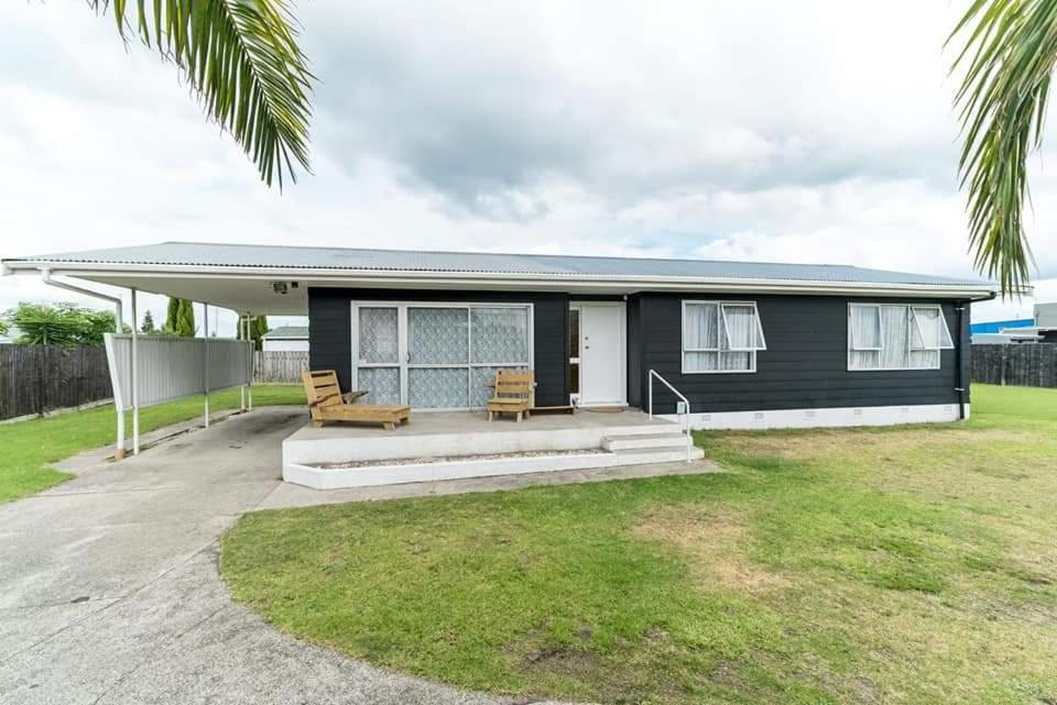 Bayfair Backpack House