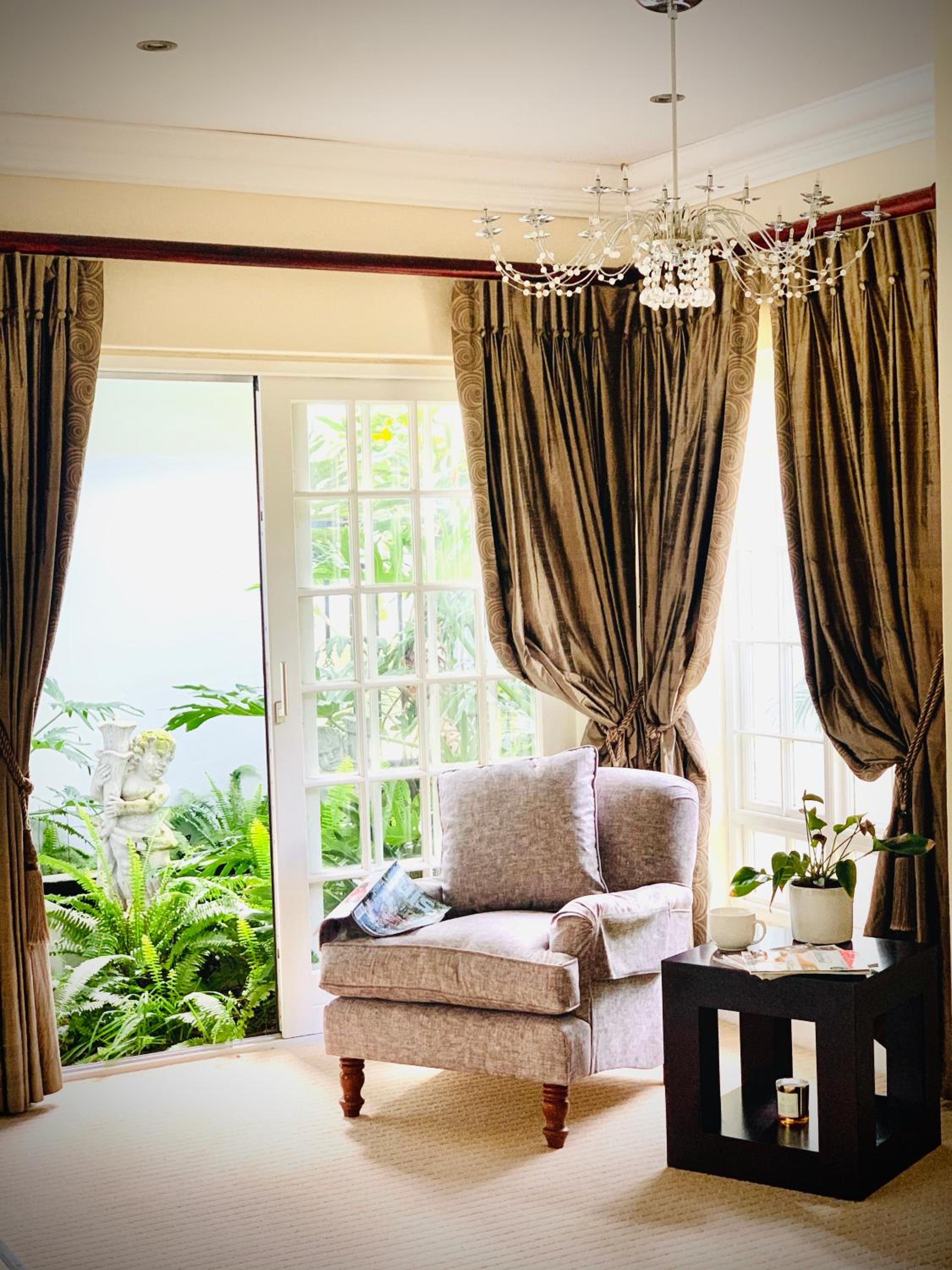 L'Bloom Country House