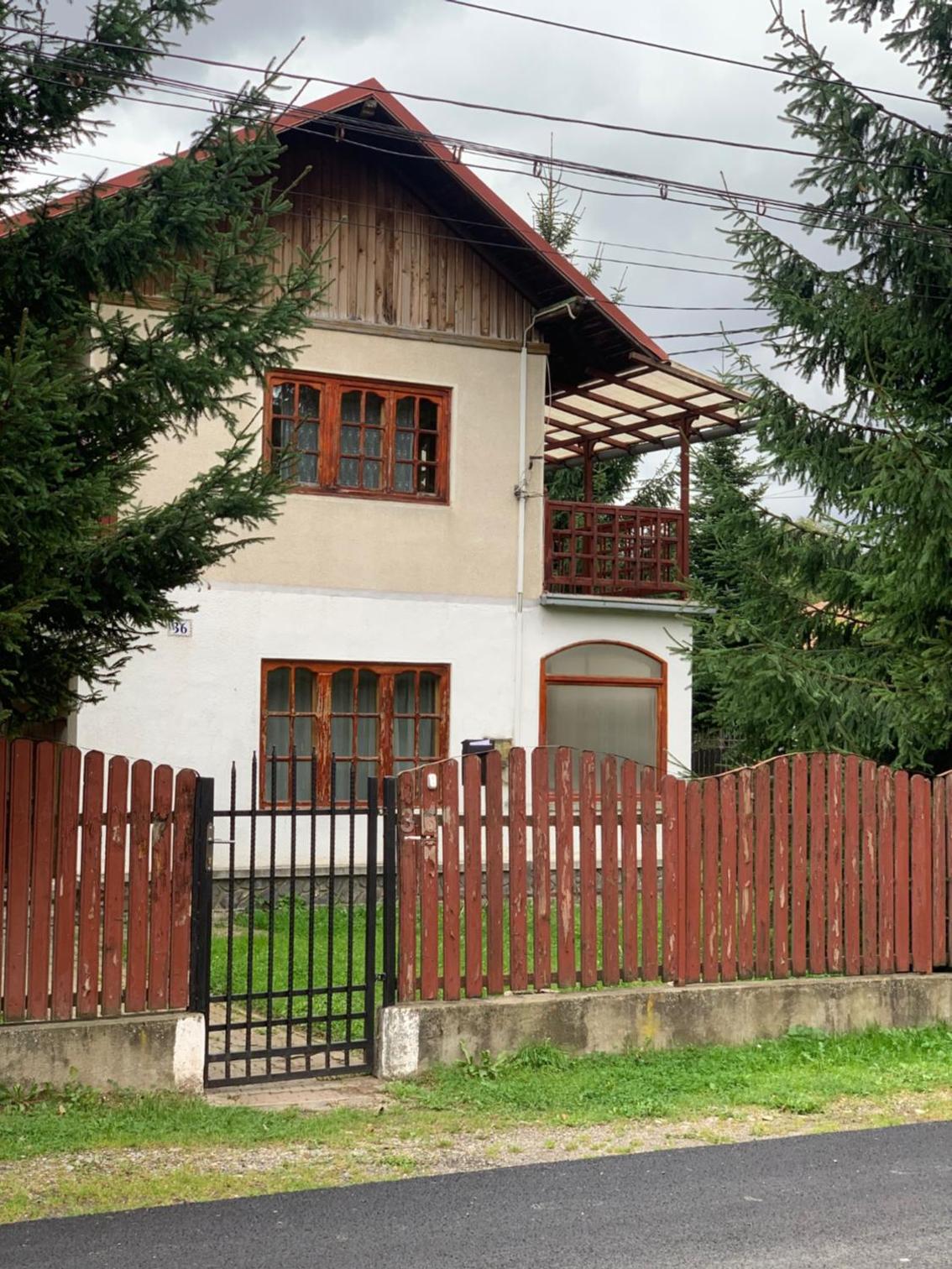 Vila Busteni DORA, locatie superba strada Grivitei 36 view 4