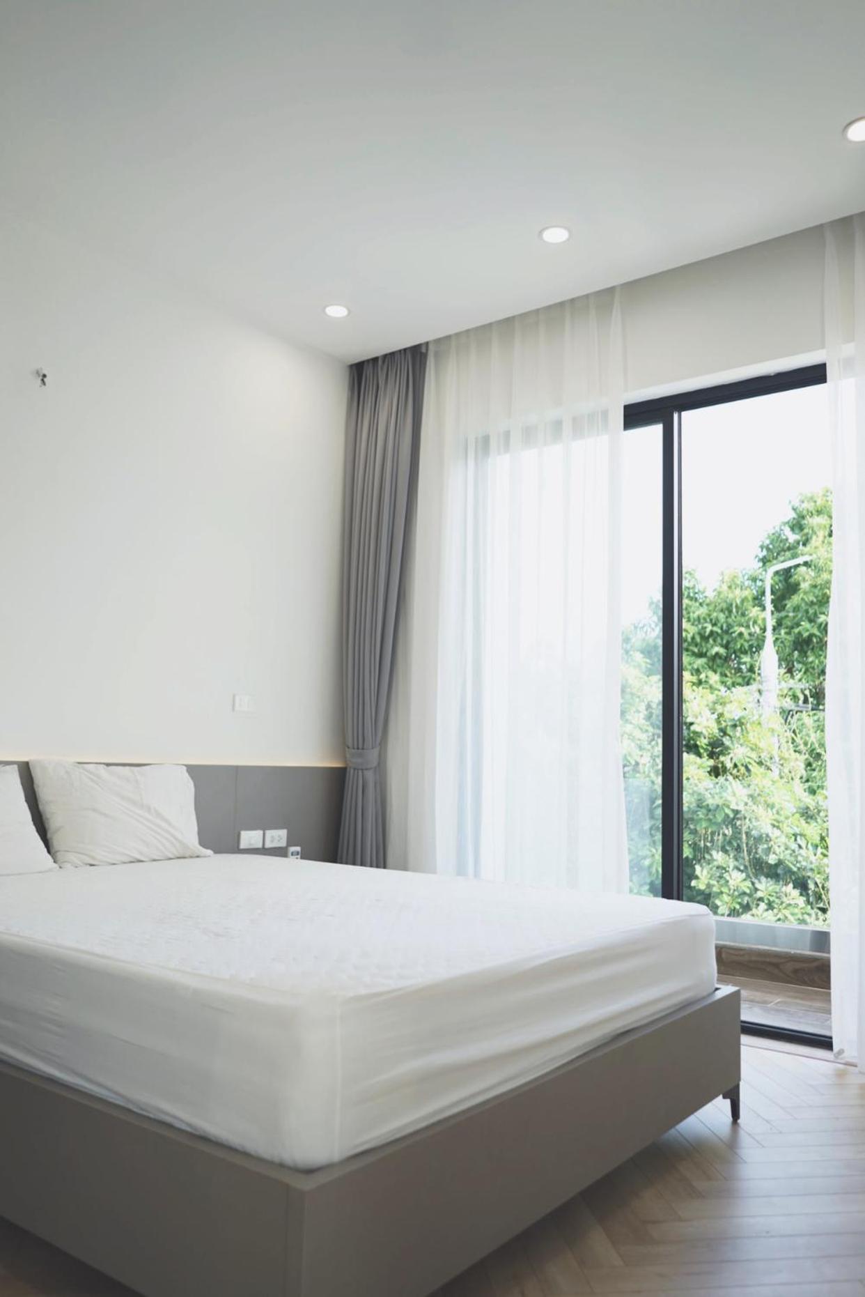 Lyn House Pool Villa - Homestay Ecopark Hanoi view 5