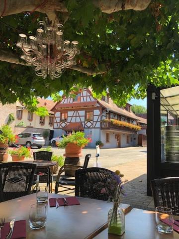 restaurant