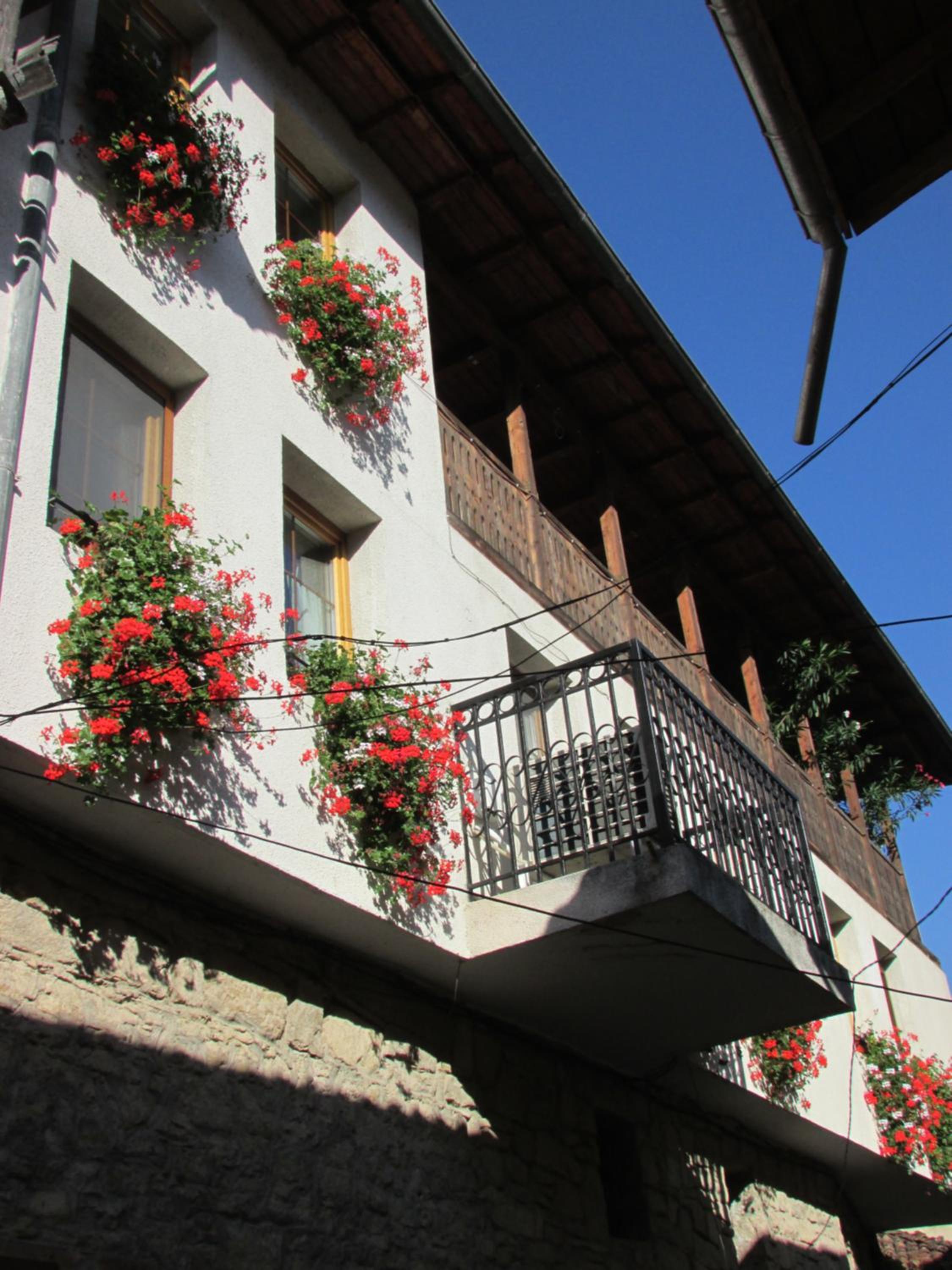 Home with the veranda (B&B) free parking