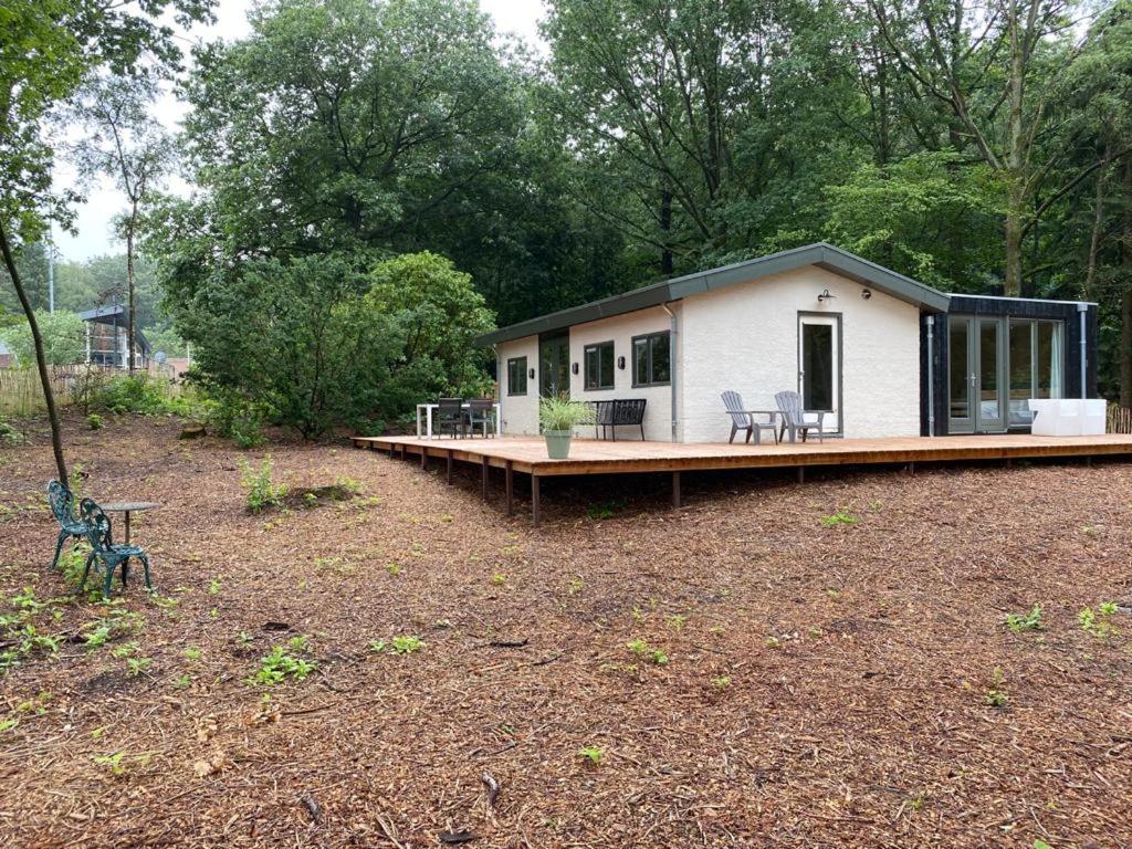 Stijlvolle bungalow nabij prachtige zwempoel view 4