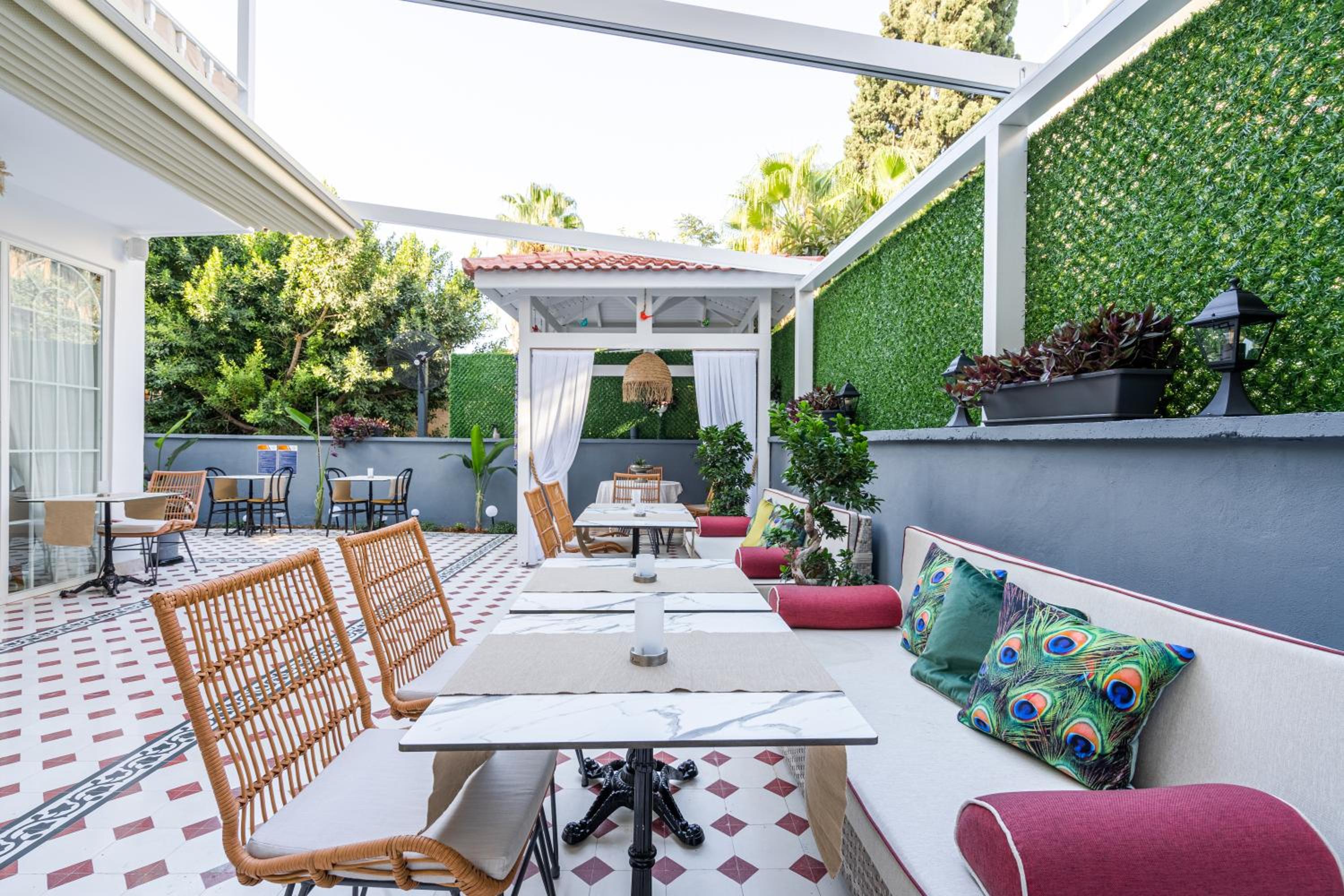 KIANA KALEİÇİ - Image 34