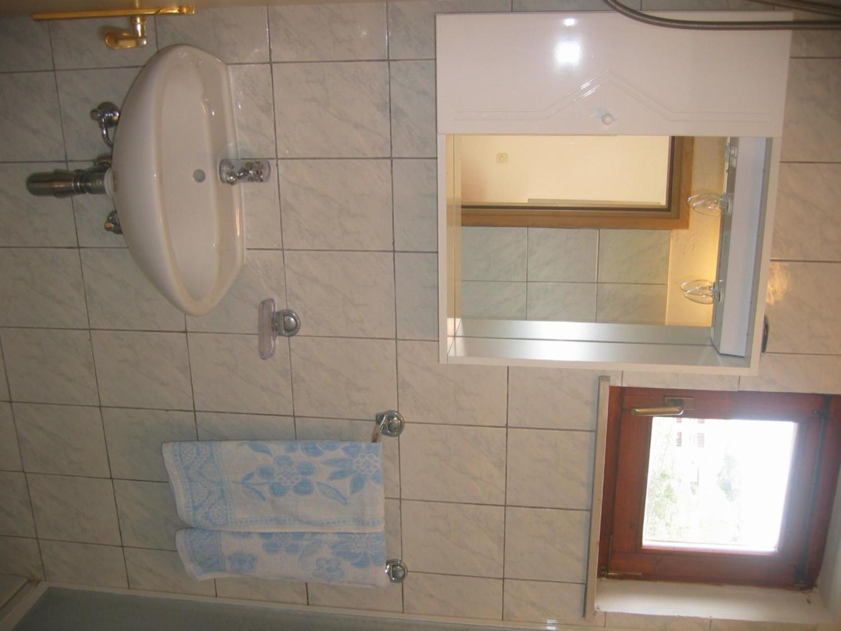 Apartments Zafranović view 5