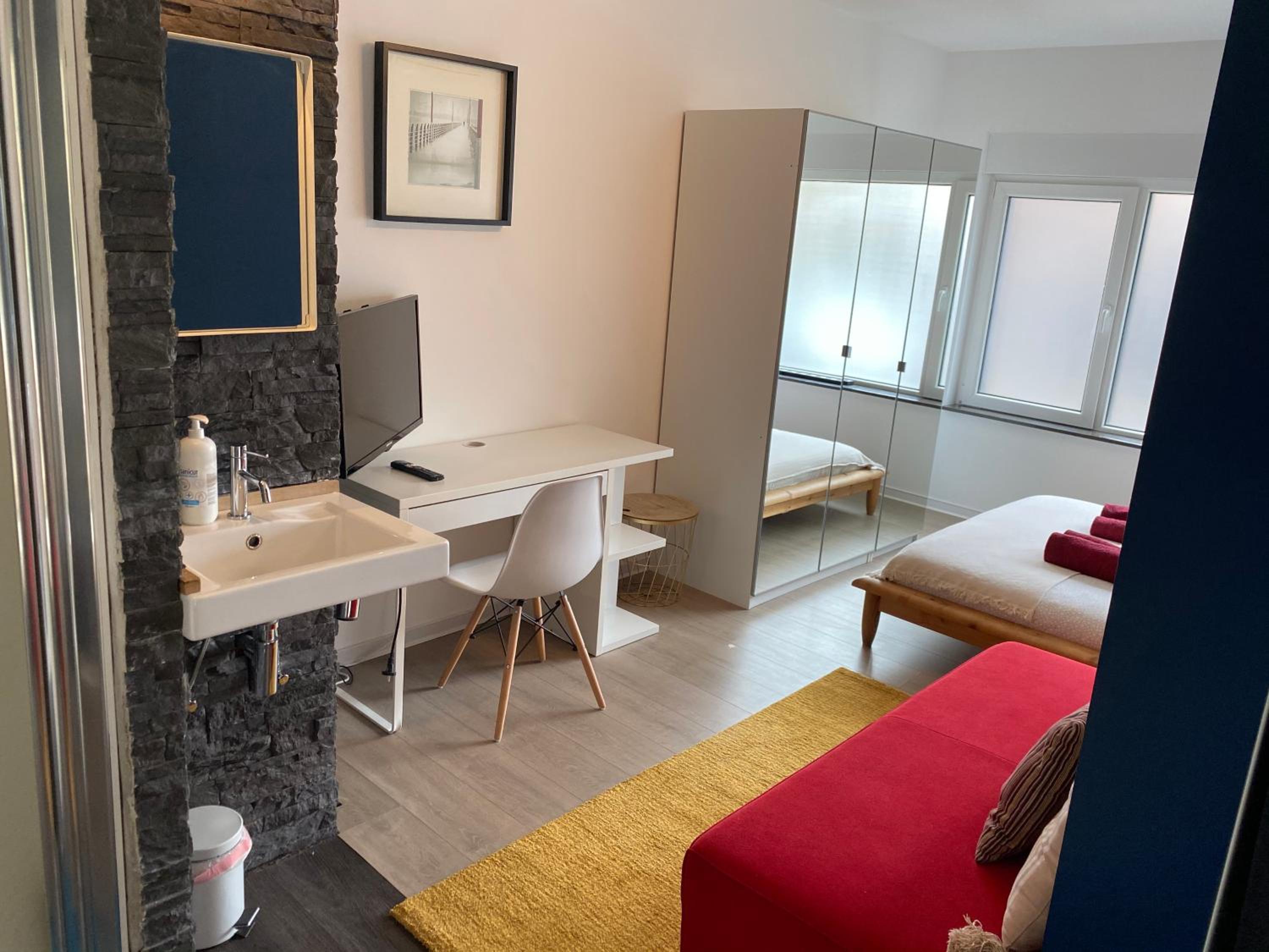hotel room
