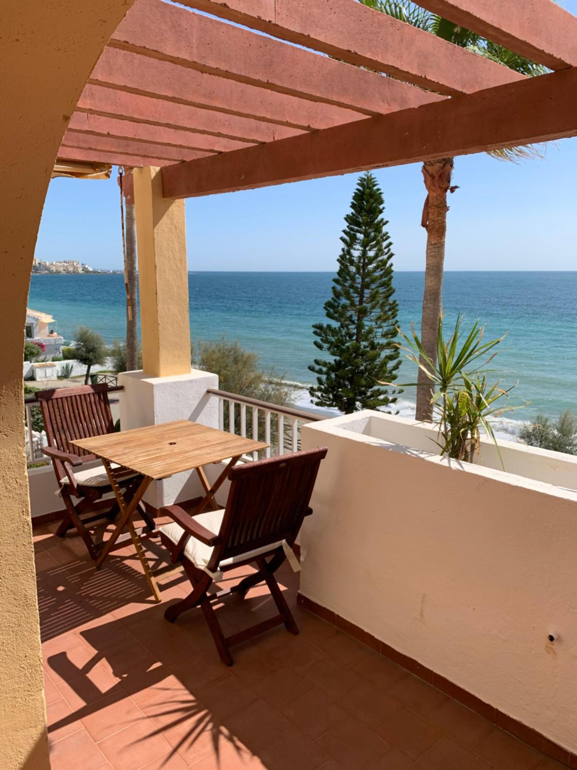 Apartamento luminoso 1ª línea Arena Beach_Estepona view 5
