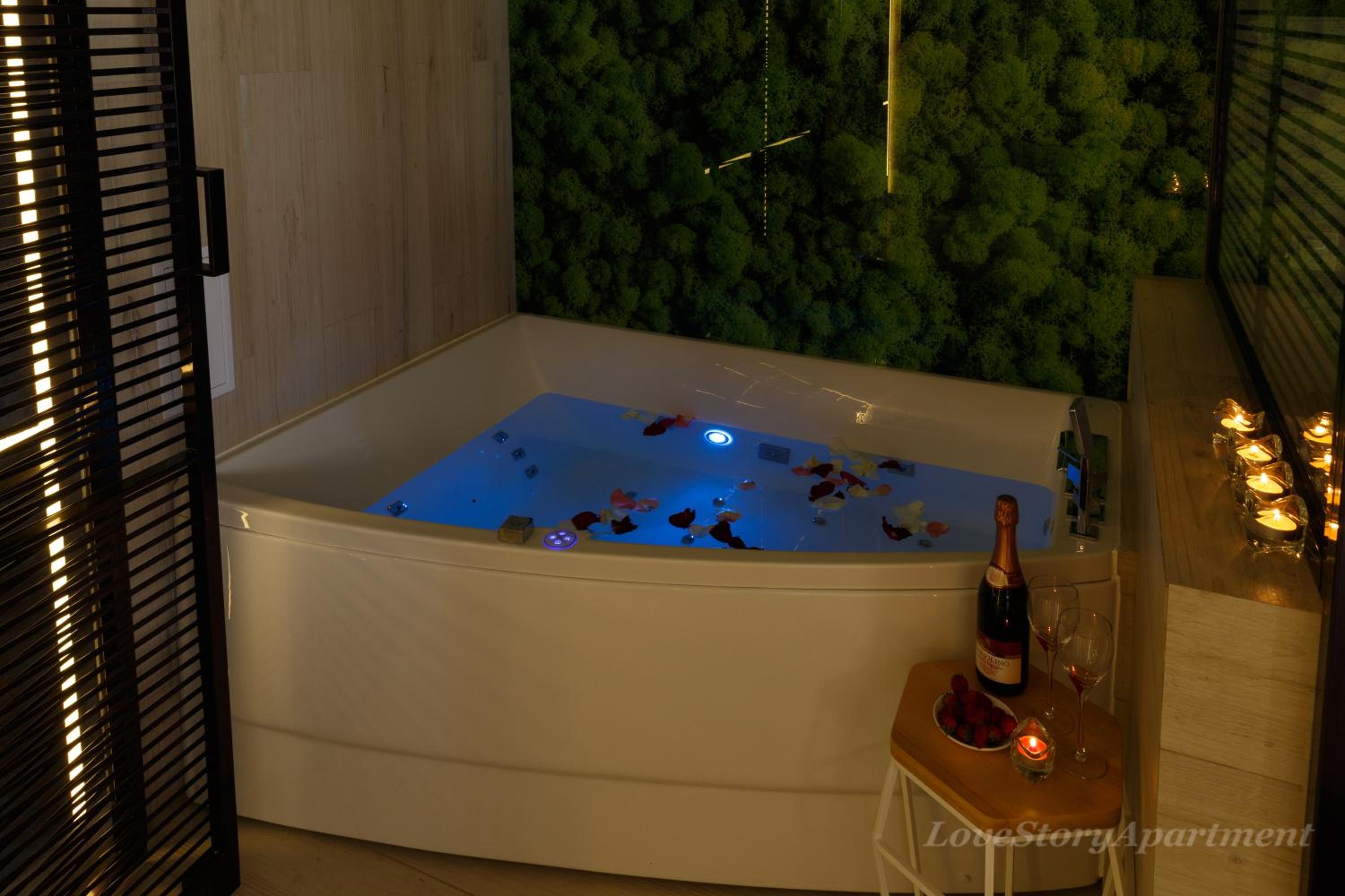 Luxury apartments «Love Story» view 4