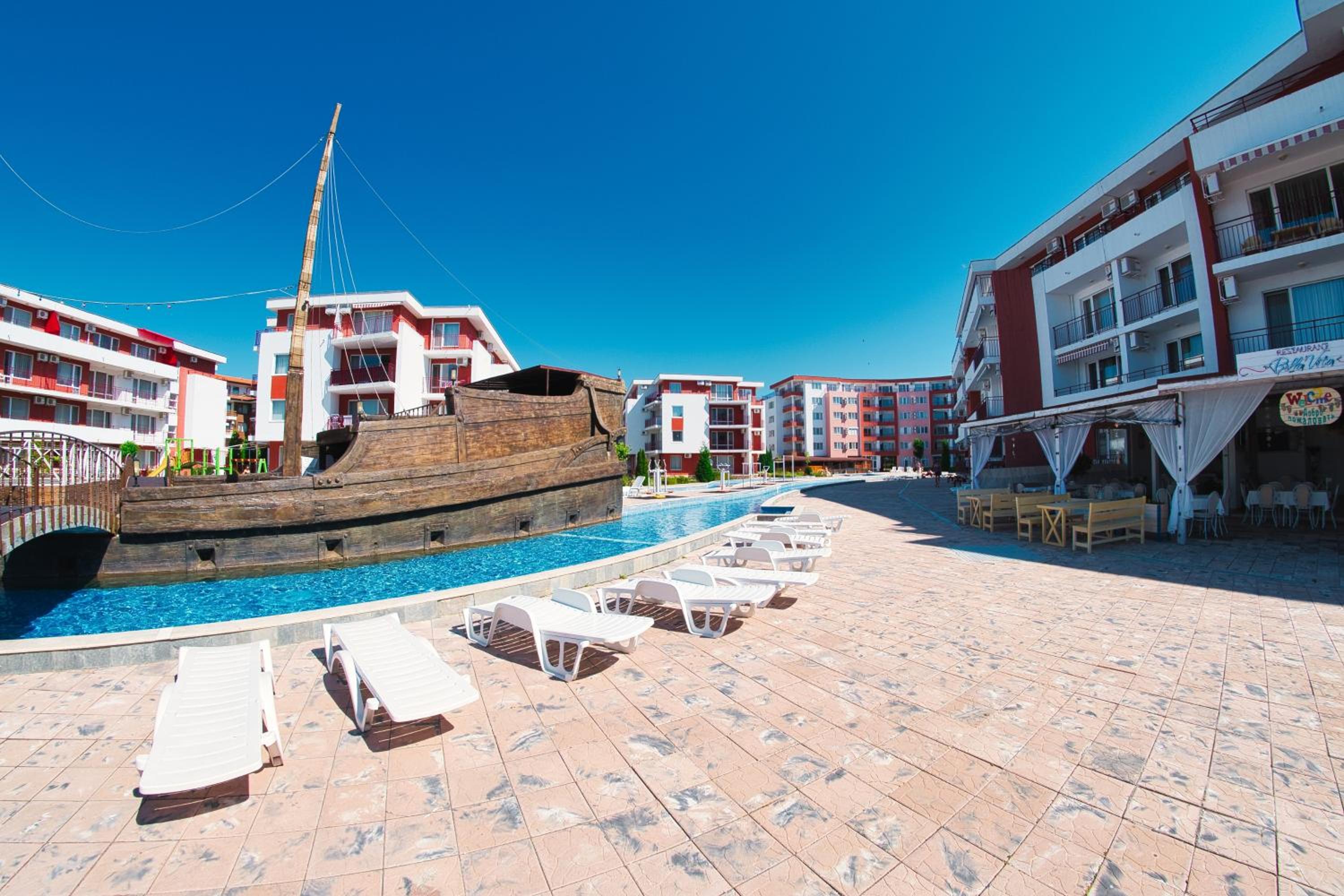 Privilege Fort Beach Apartments